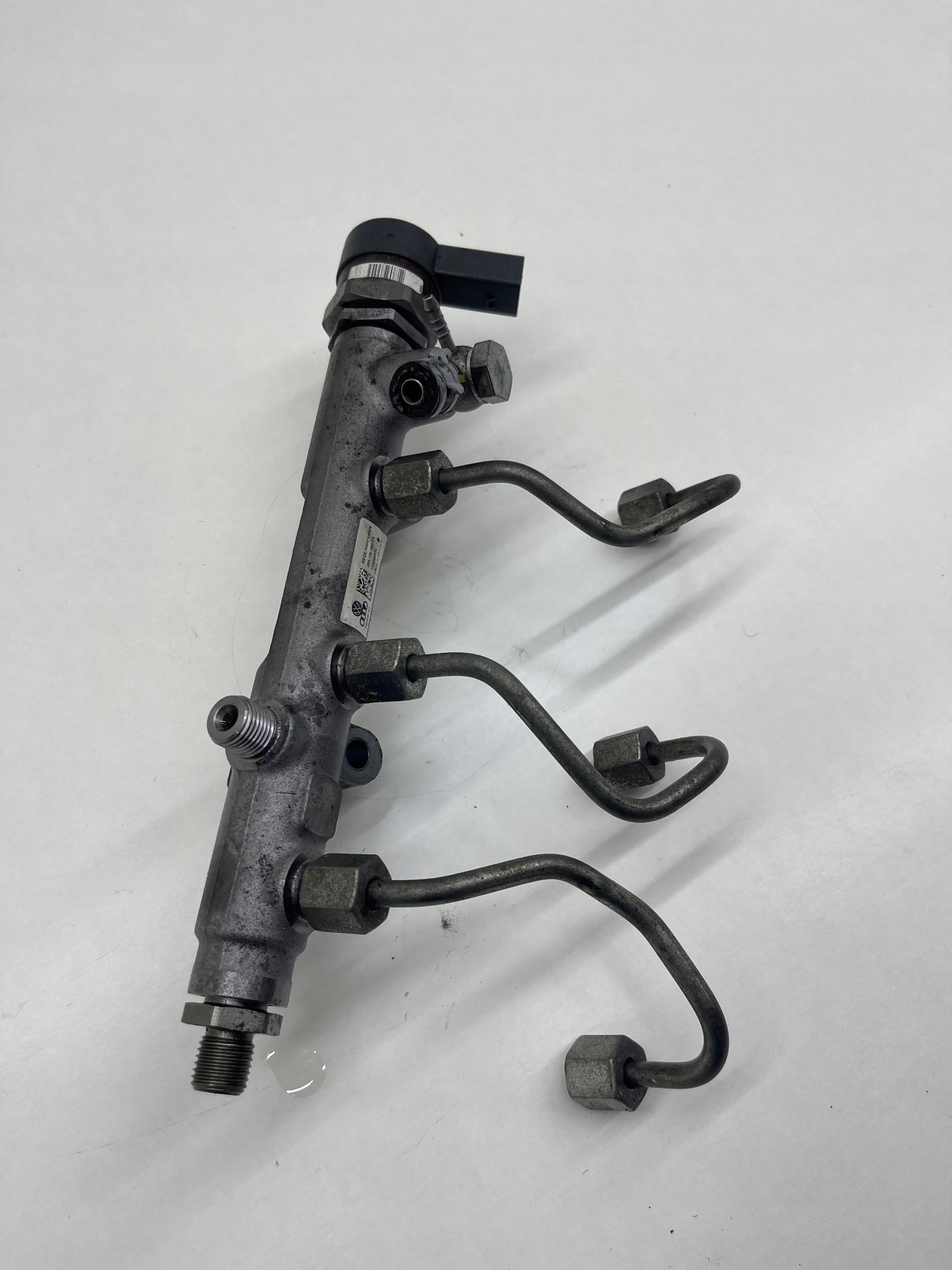 AUDI A4 A5 A7 A6 C7 3.0 TDI Rampe injection Carburant + Capteur