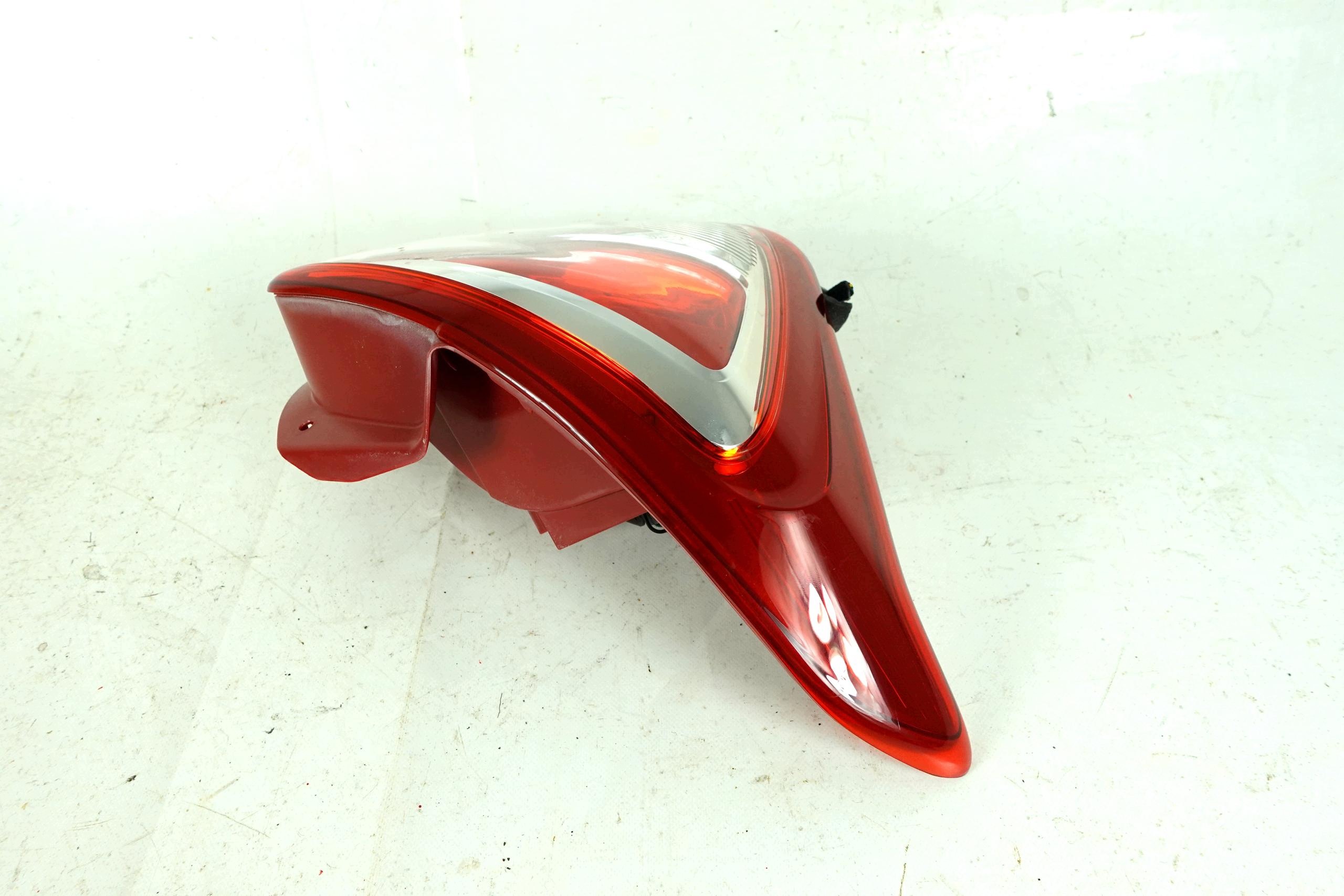 light left rear part left rear HYUNDAI I10 2 II 13-16 2013-2016 5D 92401-B9000
