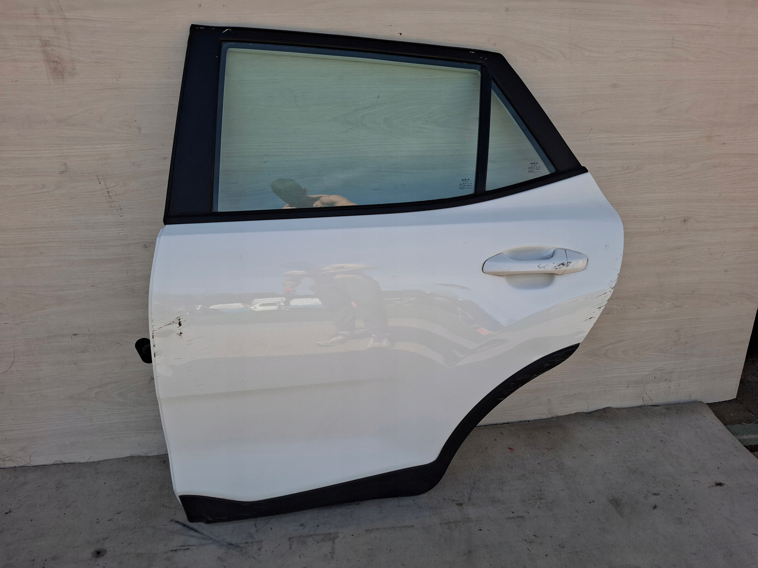 door left rear part rear. complete Kia Stonic colour UD