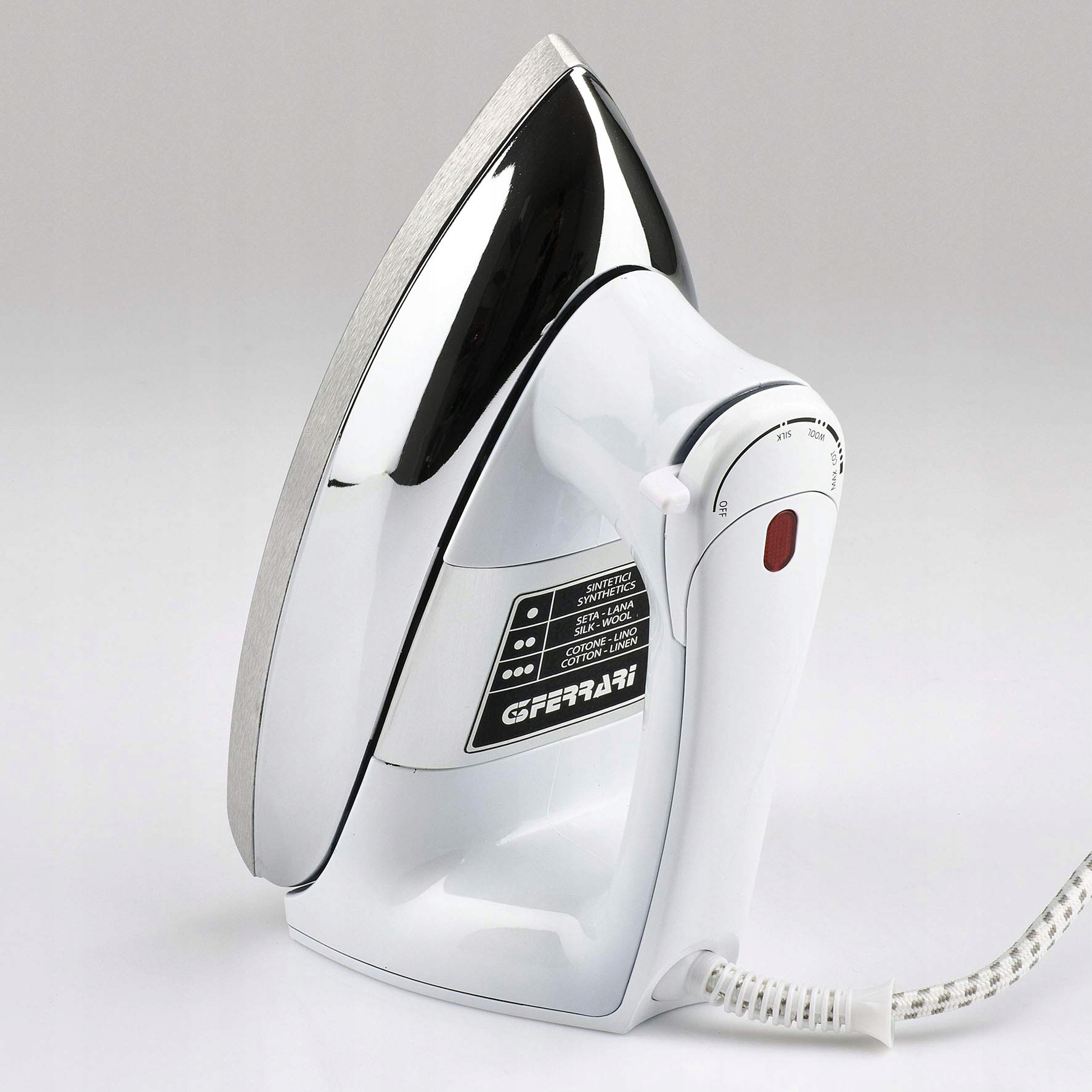 G3Ferrari G40013 Žehlička 900 W Lehká