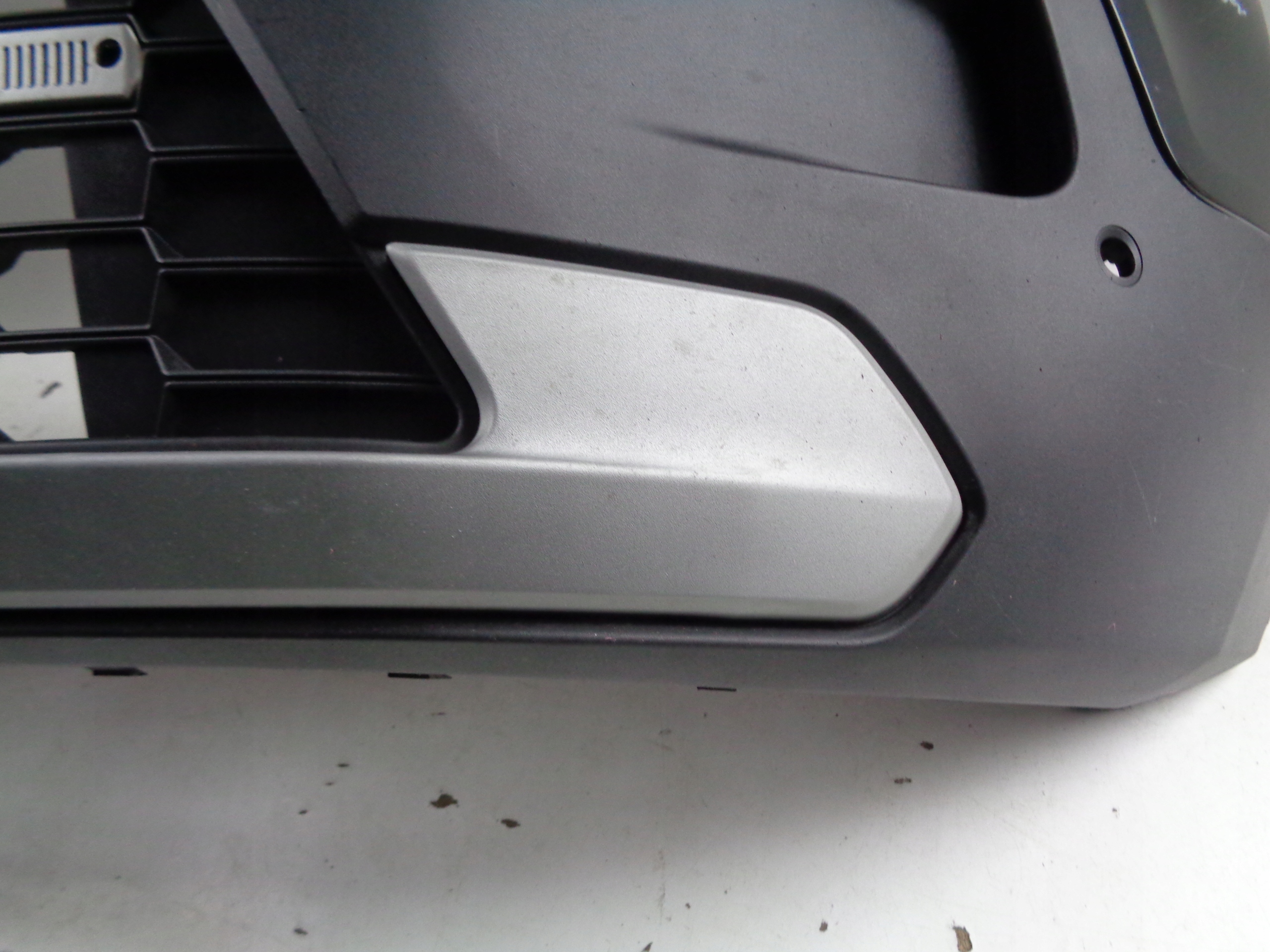 front bumper JEEP AVENGER 22- NR 50542