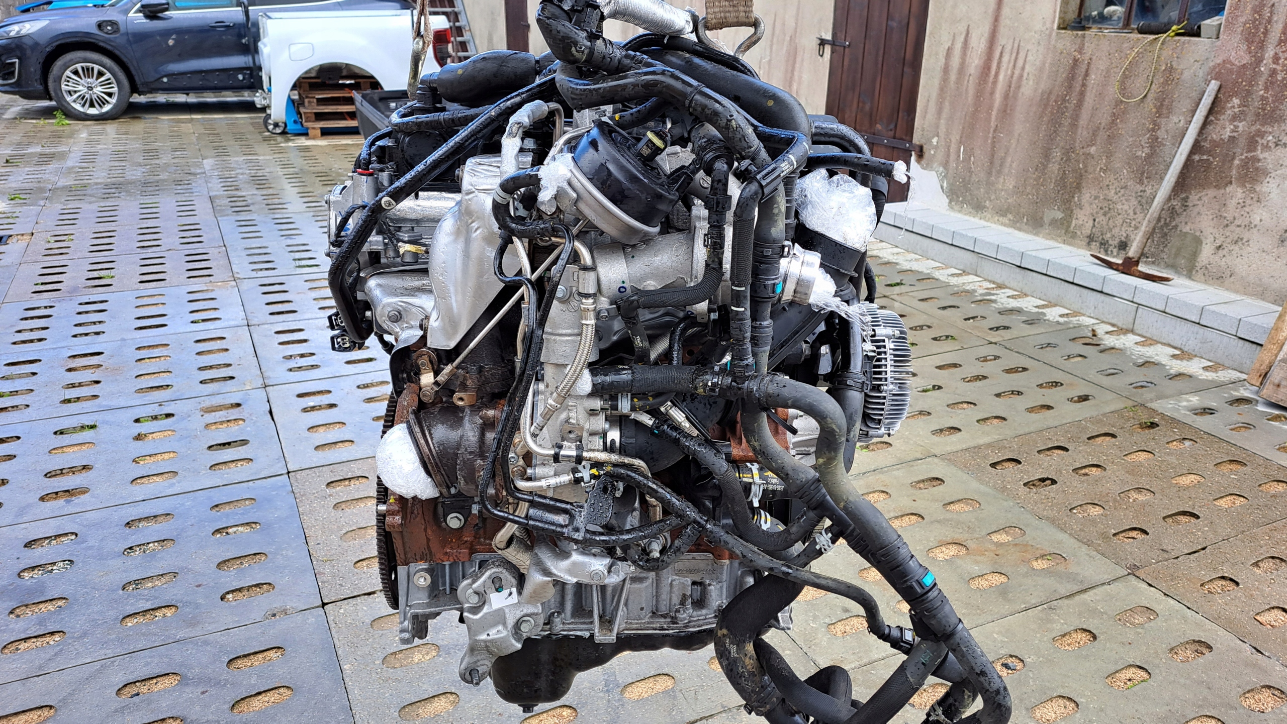 FORD RANGER 3 2.0 EcoBlue 4X4 SILNIK YN2X 213 KM Typ silnika Diesel