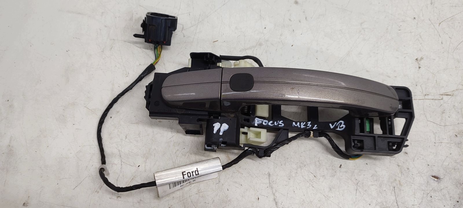 handle front front right Ford Focus MK3 HB VB