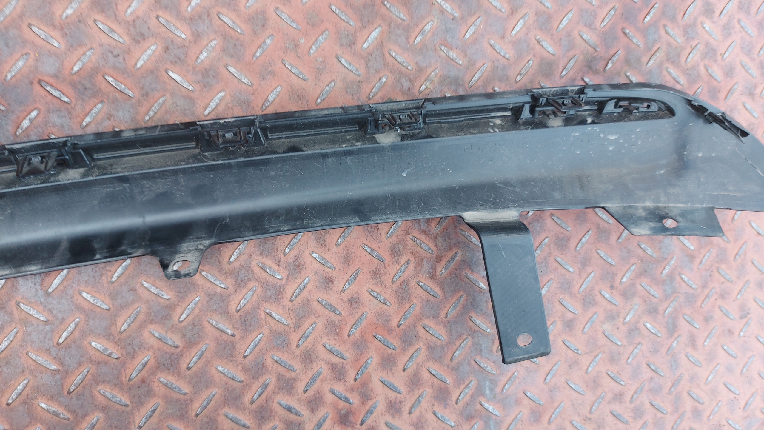 spoiler accessori Paraurti posteriore TOYOTA AURIS II HB