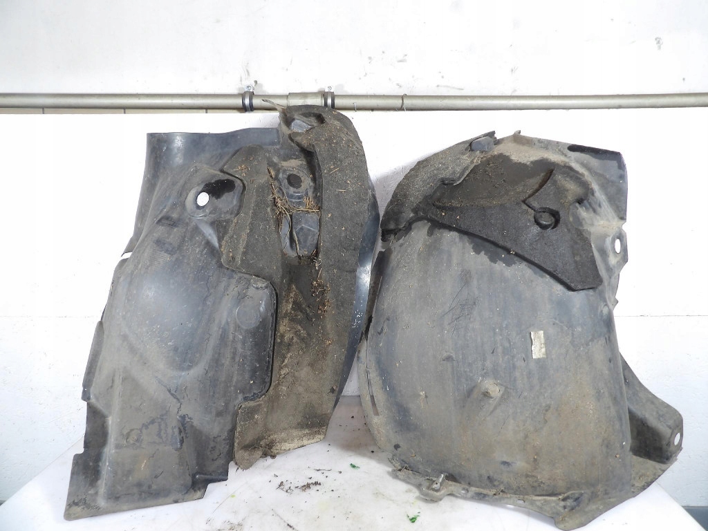 RENAULT CLIO 4 IV mudguard front right 638428084R