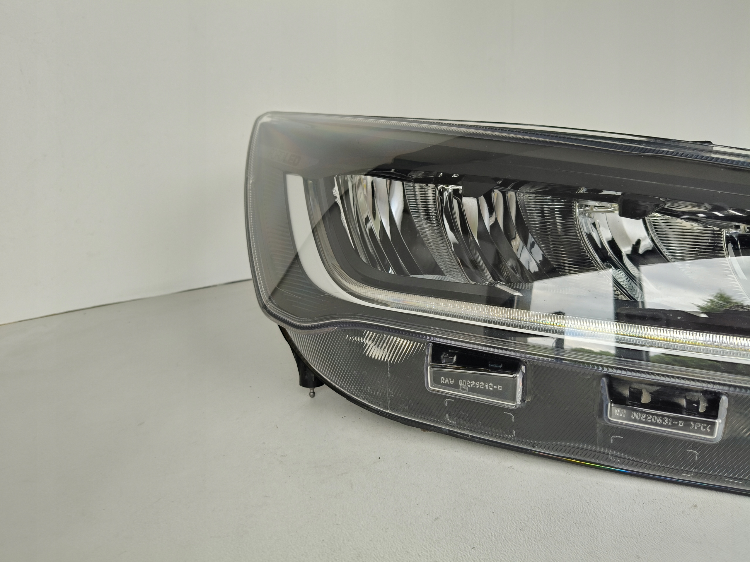light right REFLEKTOR FORD FOCUS MK4 22- LIFT FULL LED