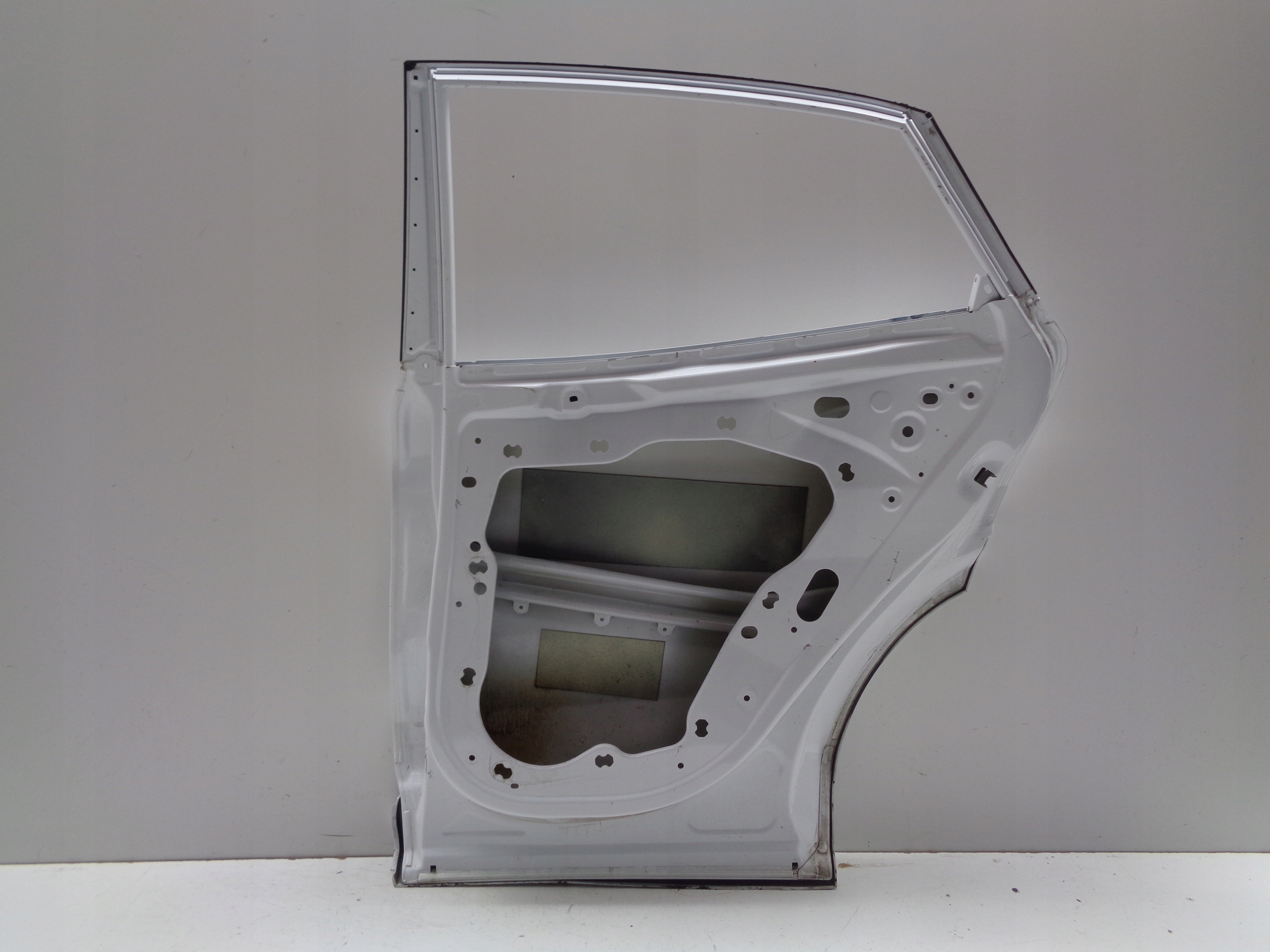 door right rear. FORD PUMA 19- NR 49003