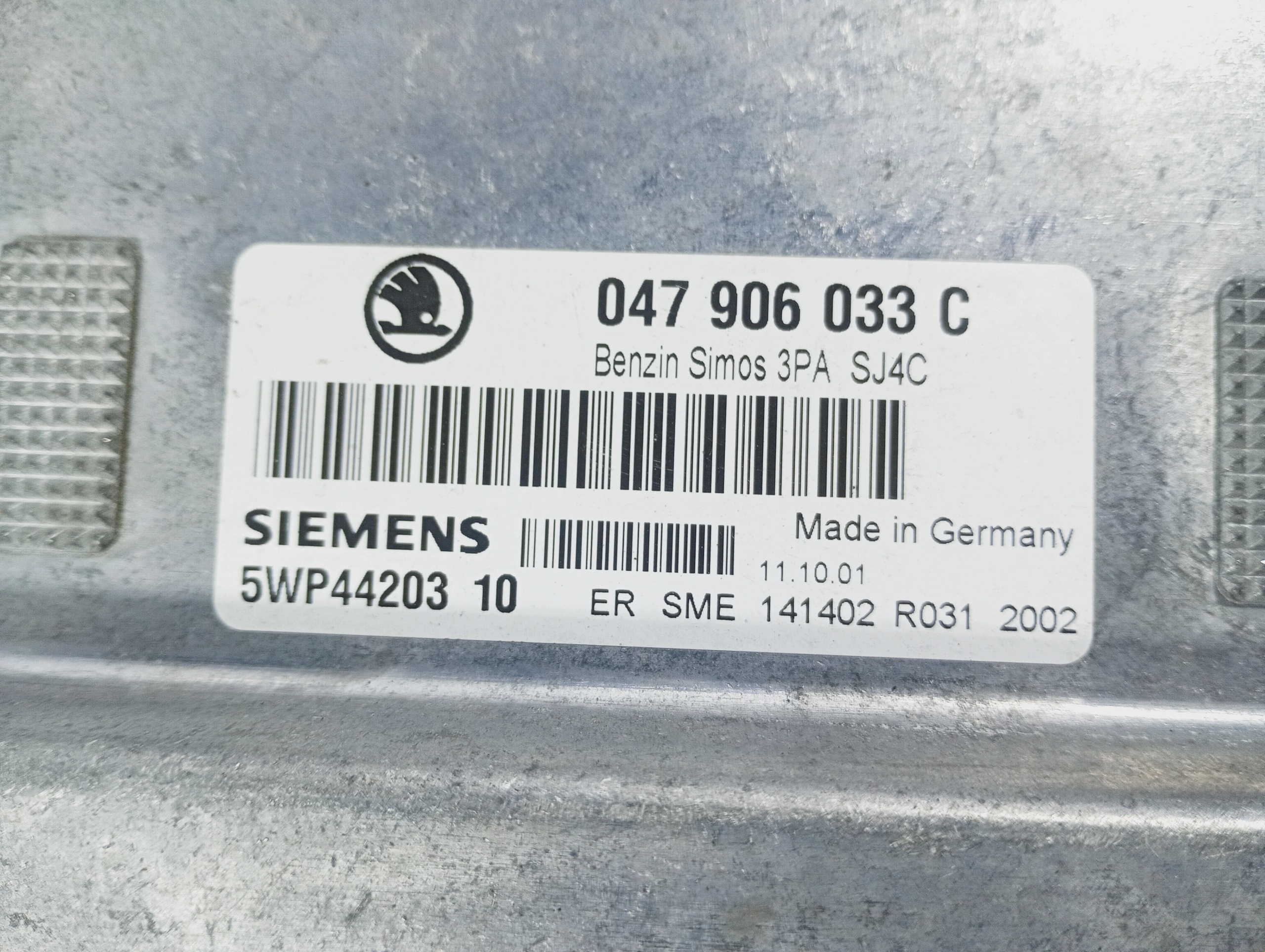 computer Centralina Motore OE 047906033C Skoda Fabia e 1 99-07