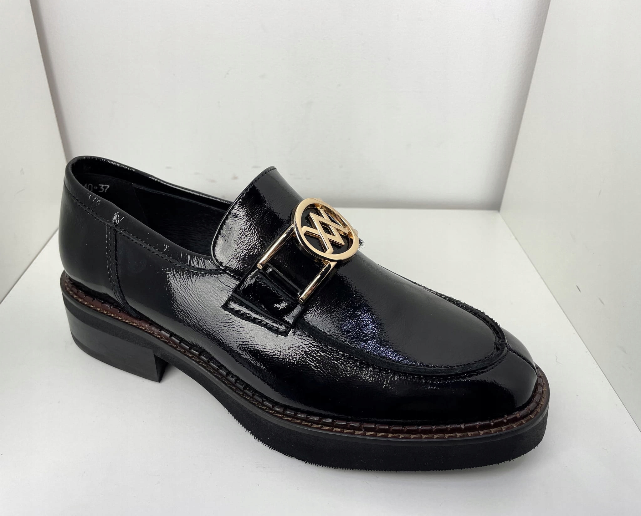 Dámské mokasíny Karino kůže 3940/090 Černý lak 37, Černá