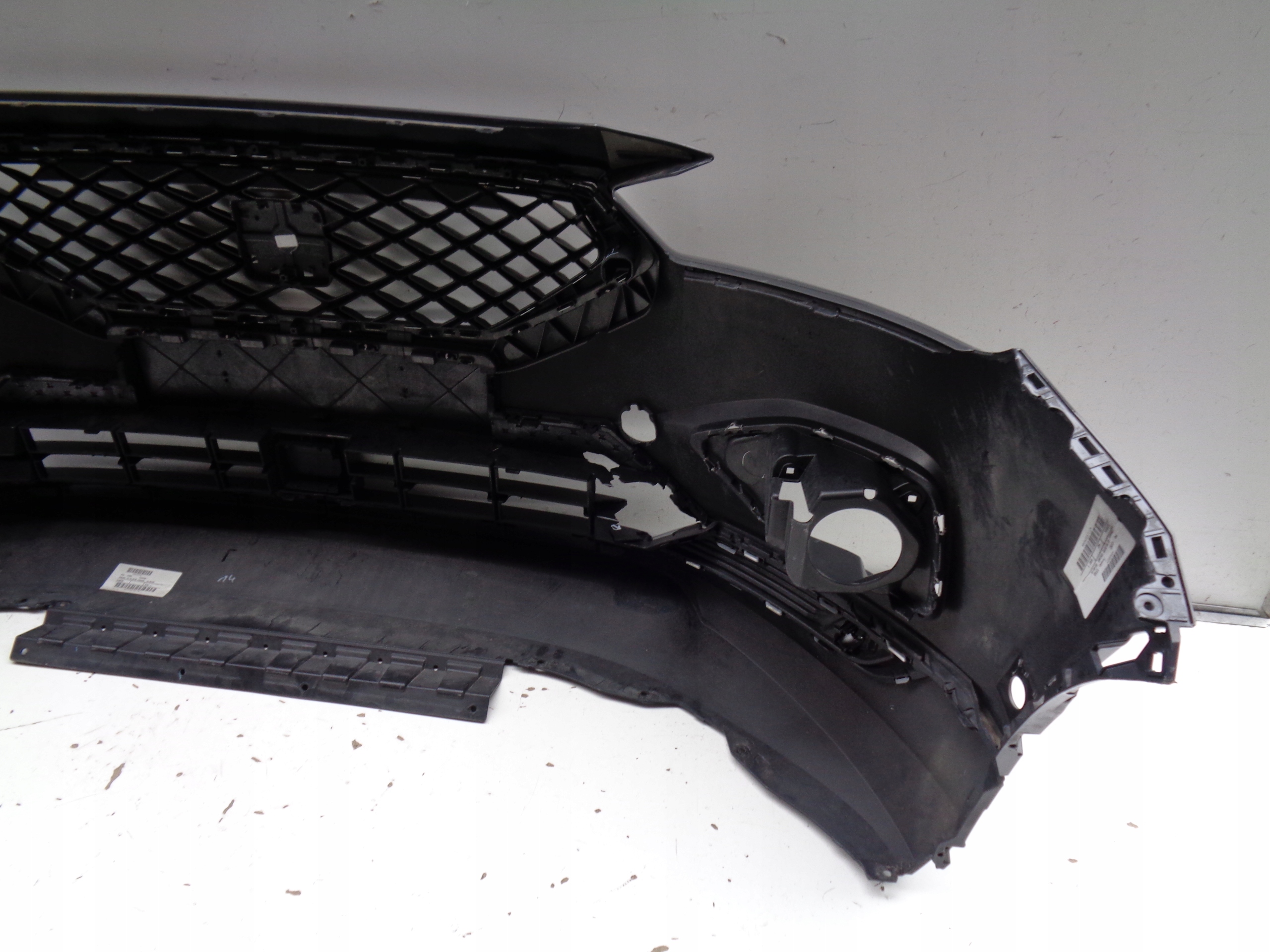 front bumper SEAT TARRACO 5FJ 18- NR 44640