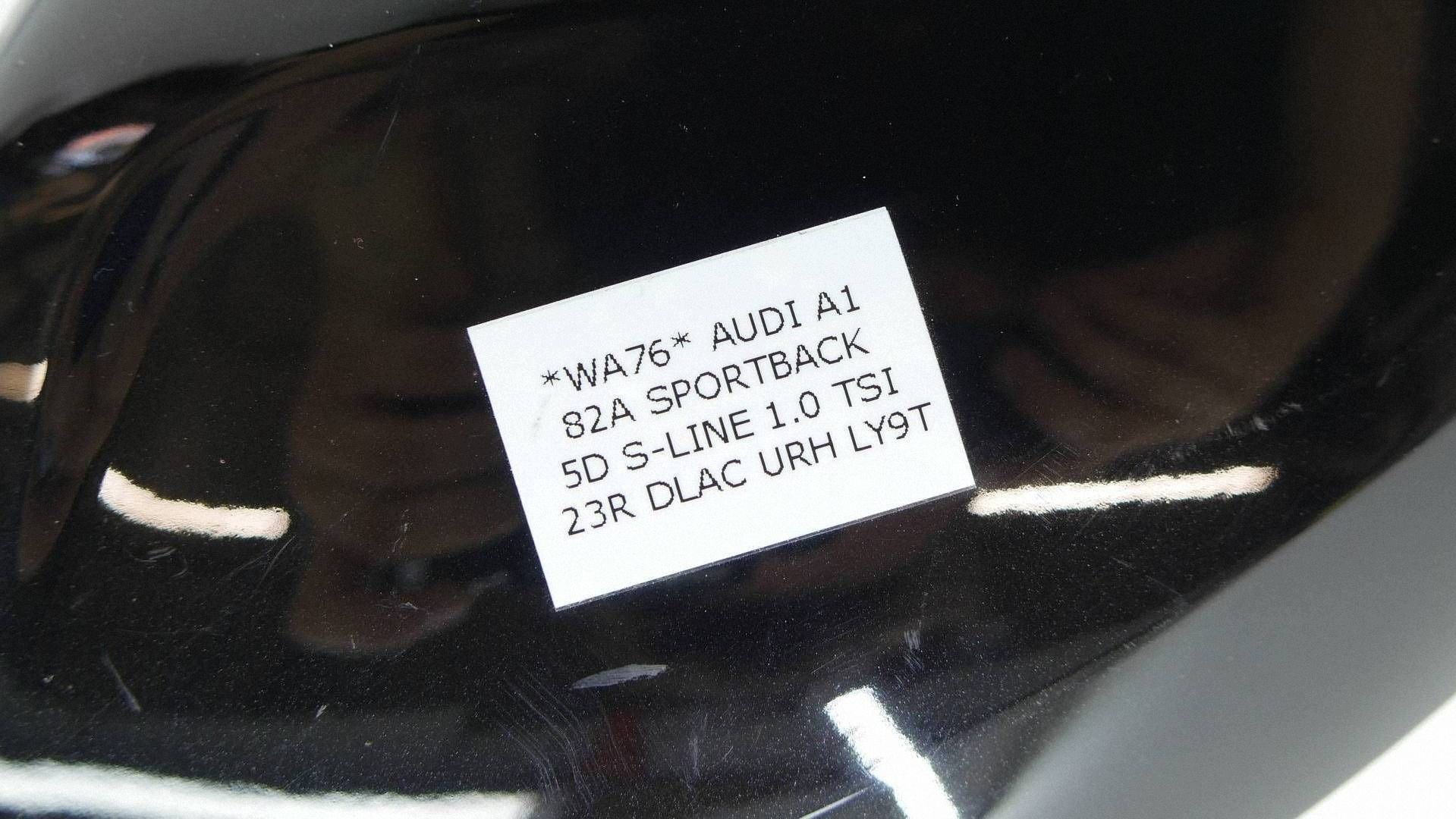 mirror left 12 PIN AUDI A1 II 82A ANGLIK