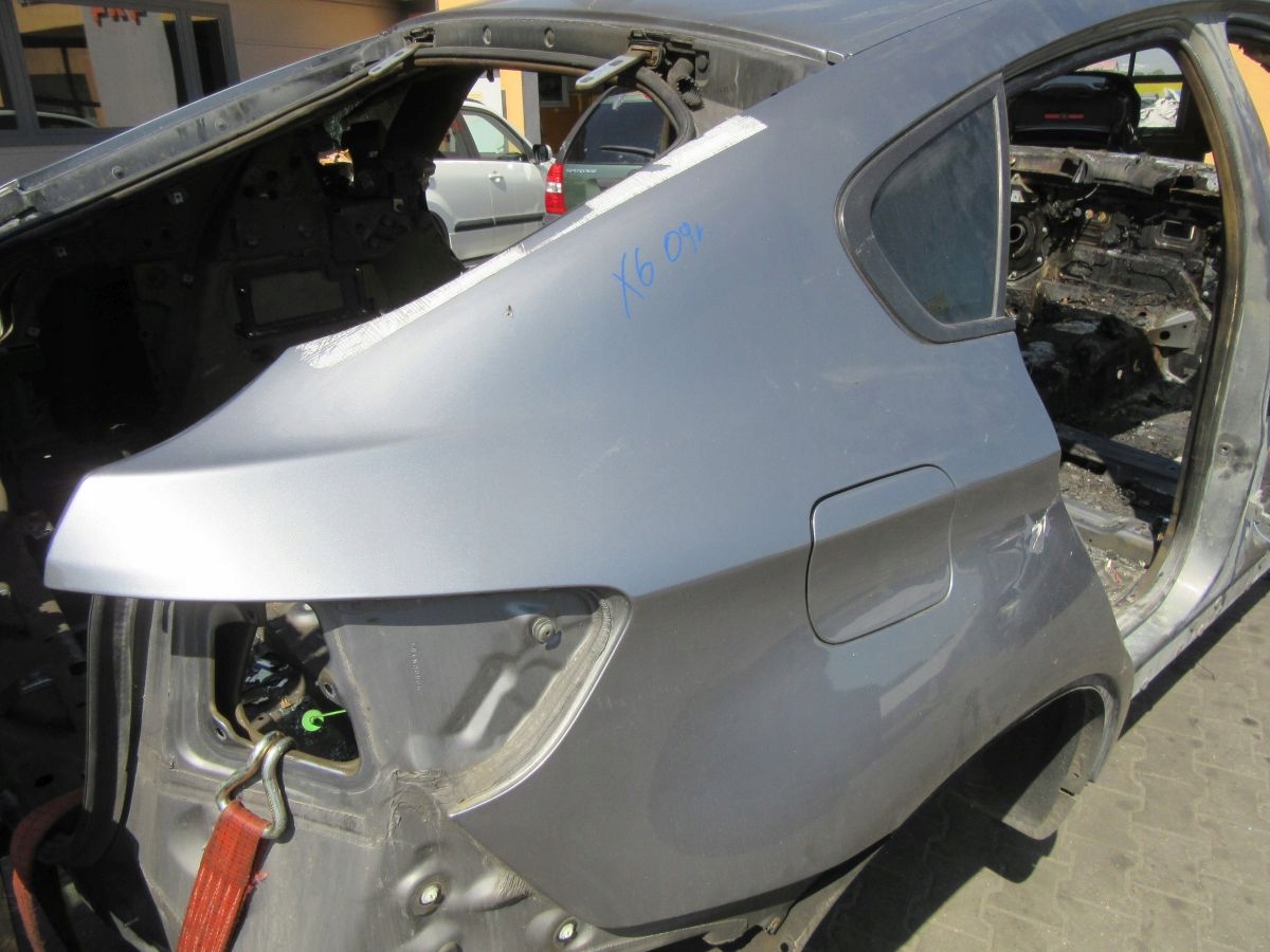 BMW X6 E71 2009 ремень зад Крылья комплект