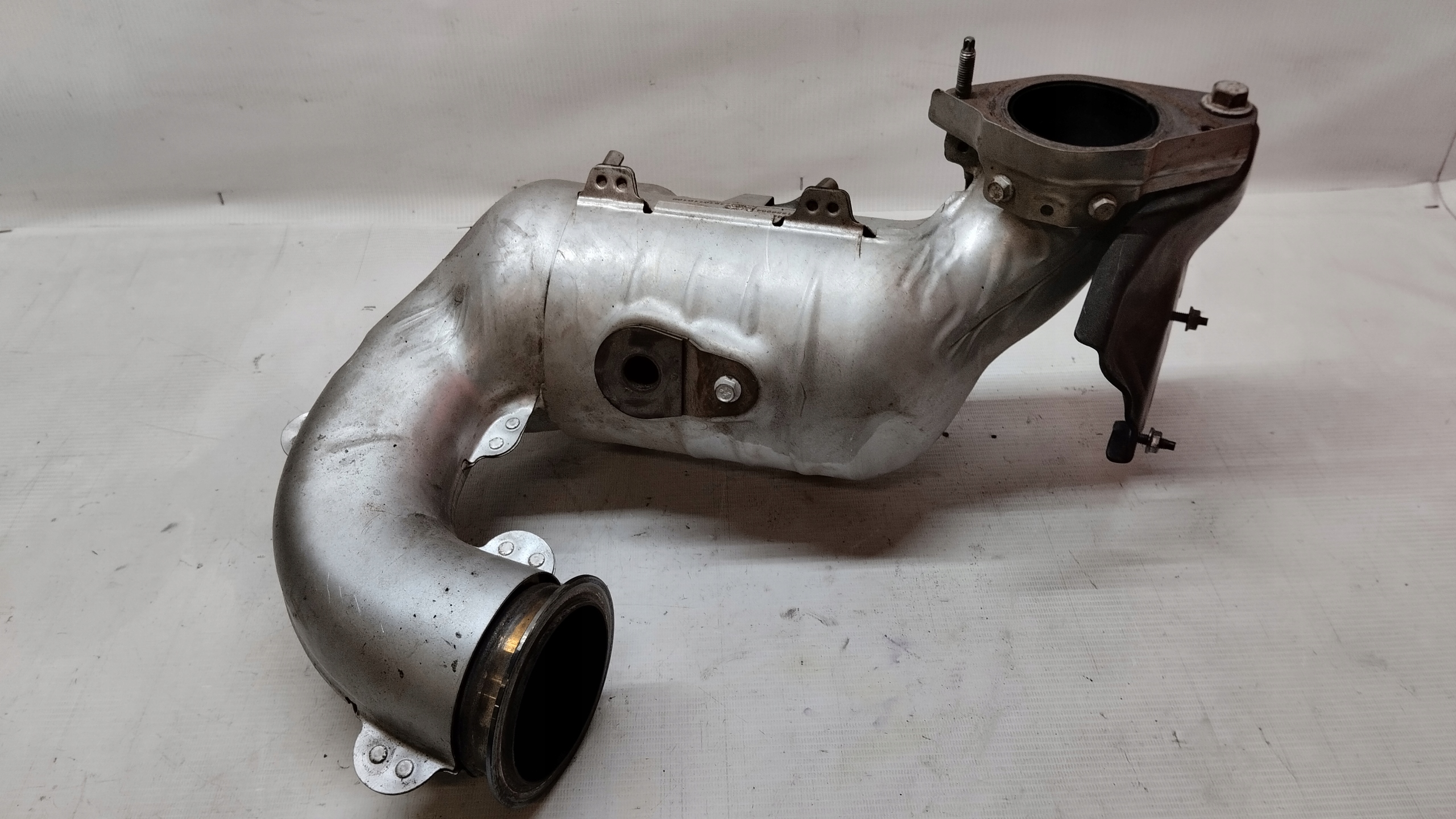 Каталитический нейтрализатор RENAULT MEGANE IV 1.6 TCe 208A04660R