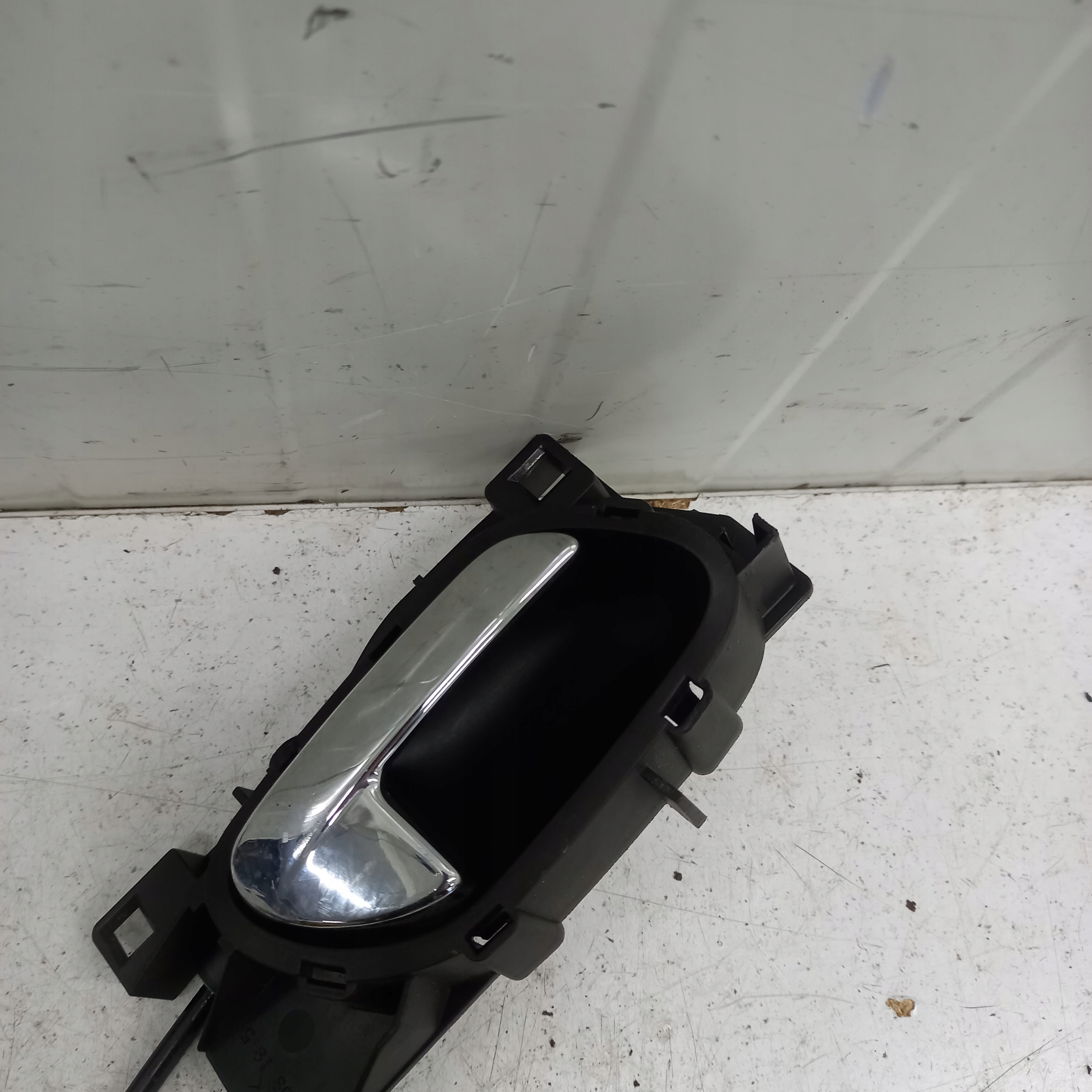 lock door right front CITROEN C4 6 PIN 96867197