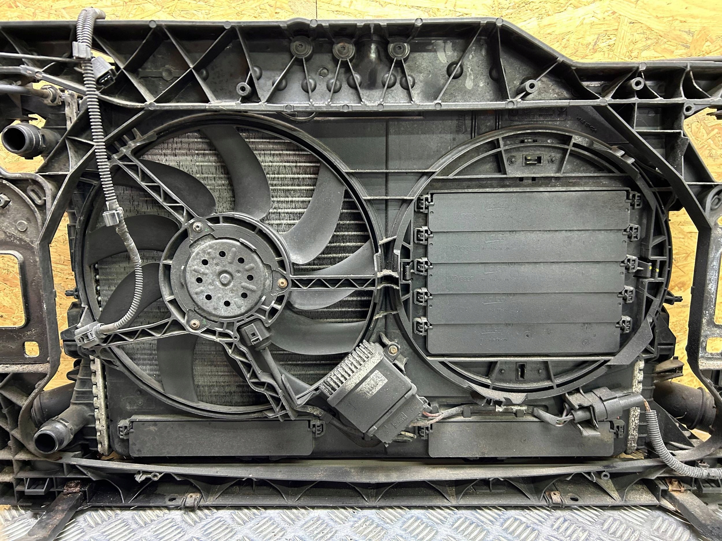 support panel for radiators radiator Komplet Audi A5 8T 2013 2.0 TDI