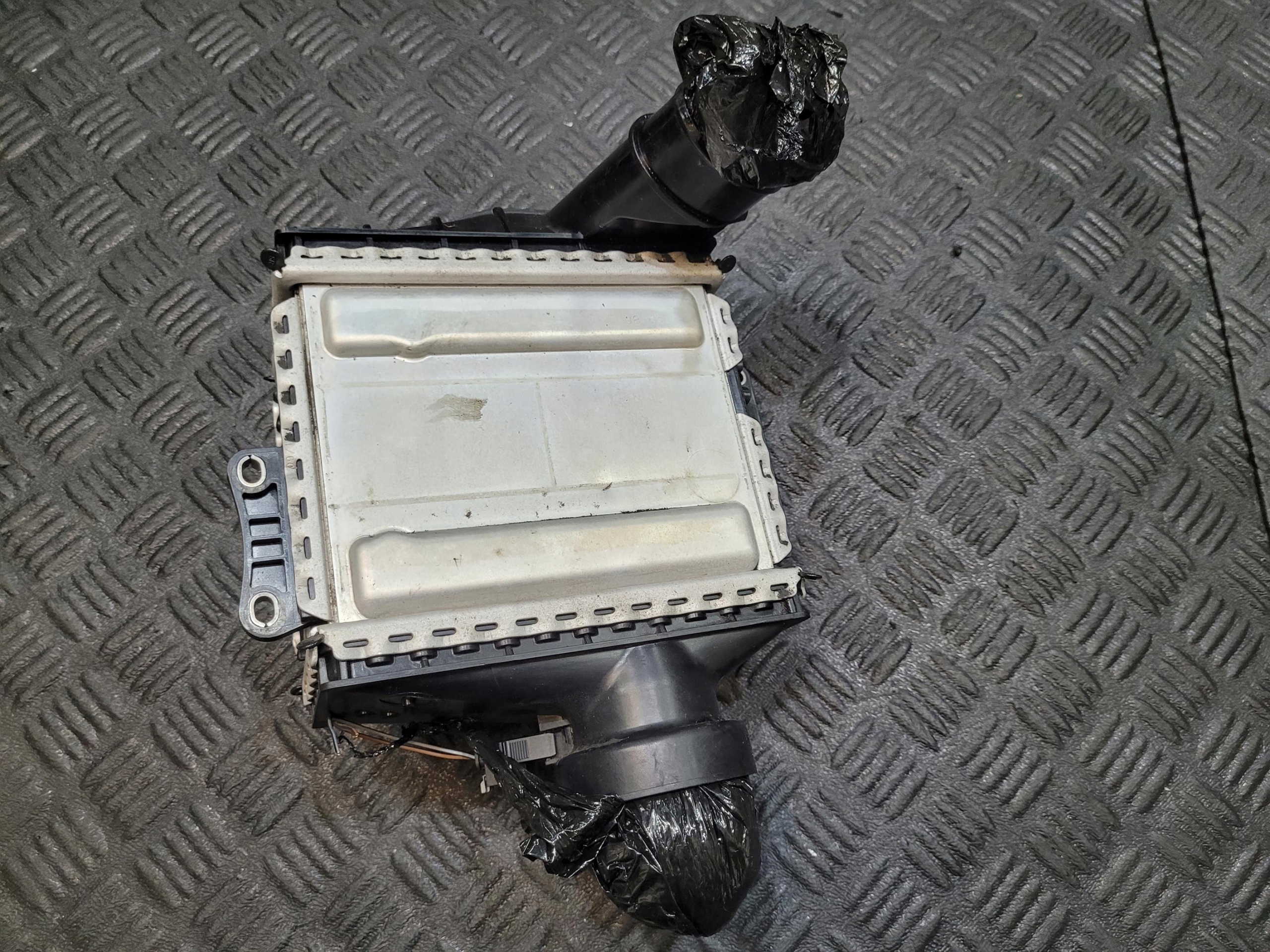 INTERCOOLER MERCEDES C 300 W205 2.2 D CDI HYBRID