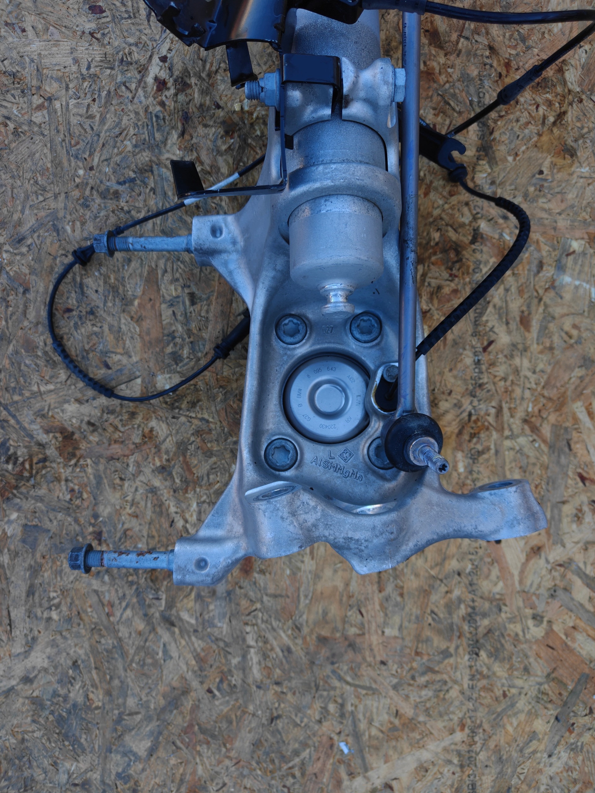 swing left shock absorber left BMW M2 G87 8091349 8095663
