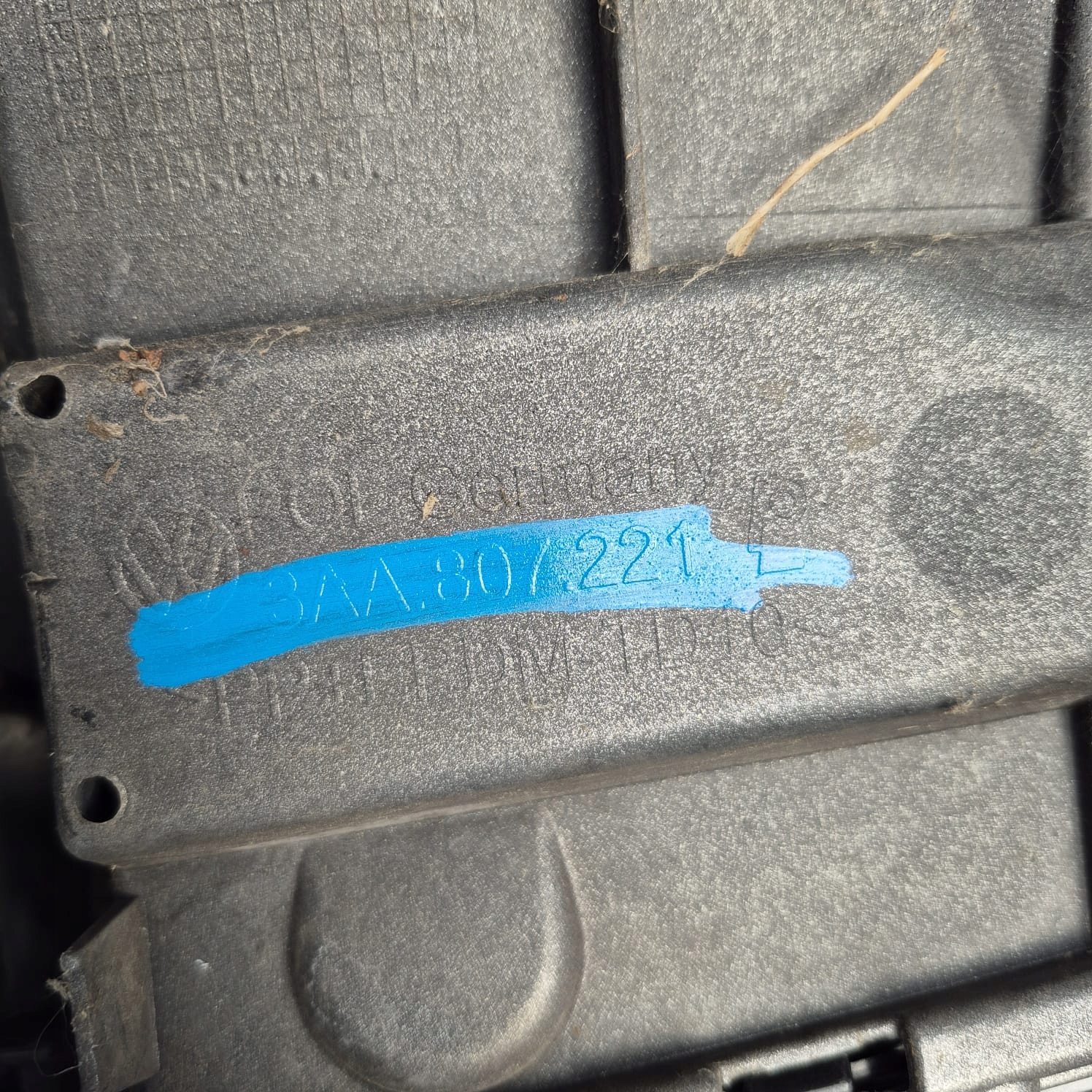 VW PASSAT B7 10-14 bumper front front SPR 4XPDC 3AA807221