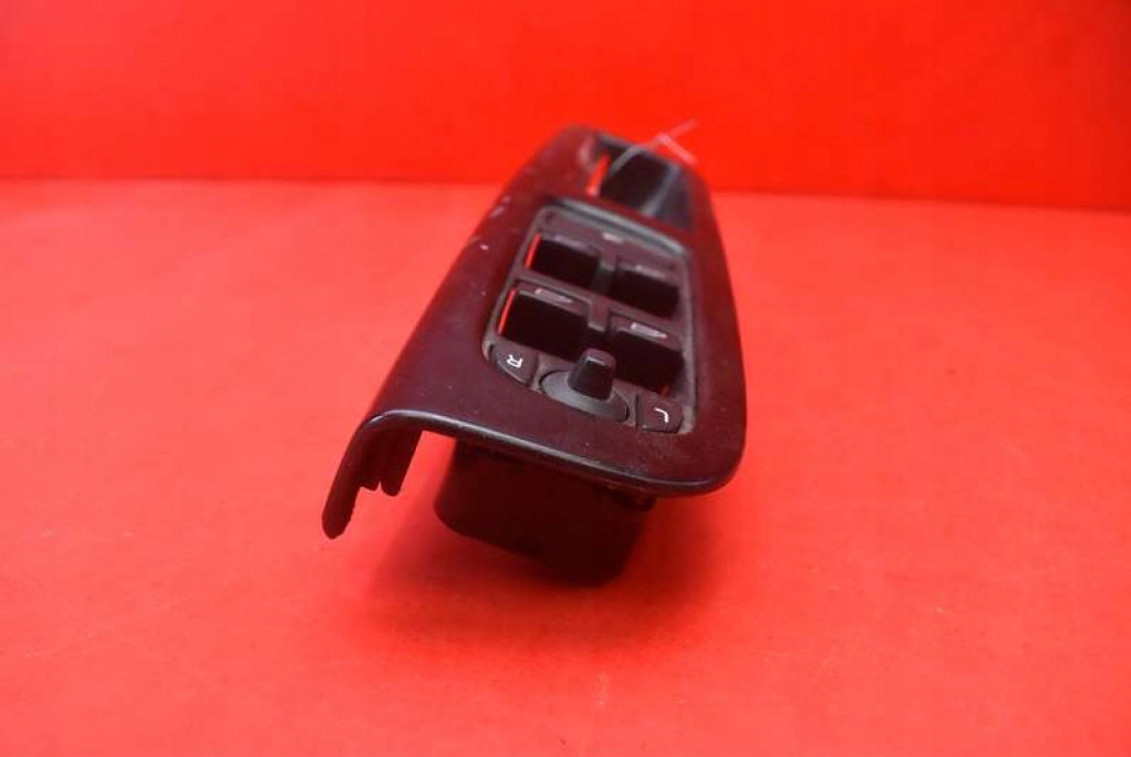 control panel of the window EU 30795081 VOLVO V50 03-11