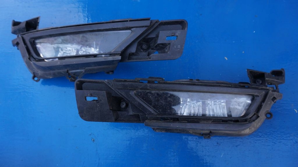 VOLVO XC90 II R-design fog light LED DRL and bracket left