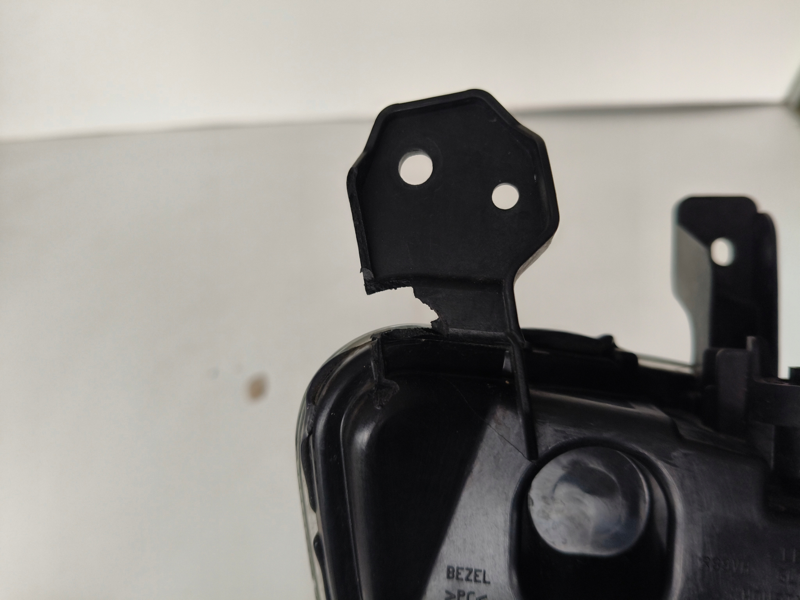 Nebelscheinwerfer links FORD FIESTA MK8 17