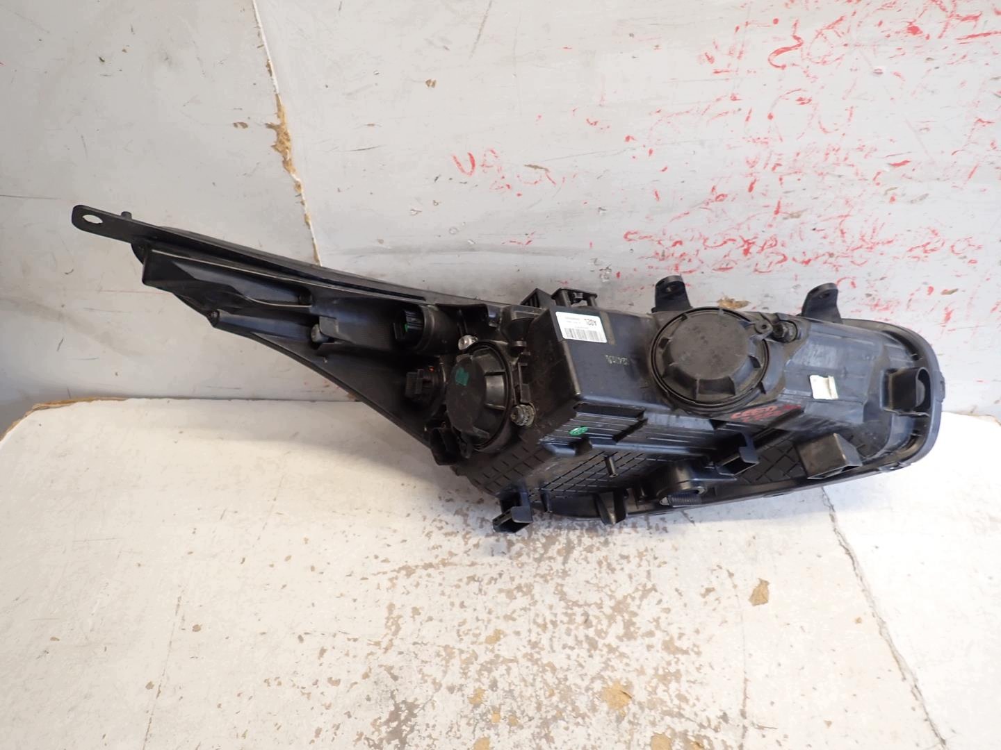 light front front left KIA CEED II 2012-2018 92101-A2020