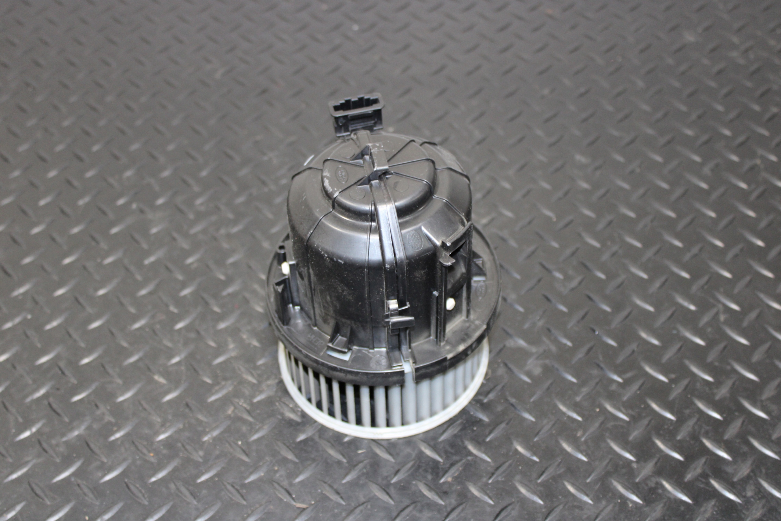 tOPENÍ ventilátor topení LAND ROVER EVOQUE II 2 L551