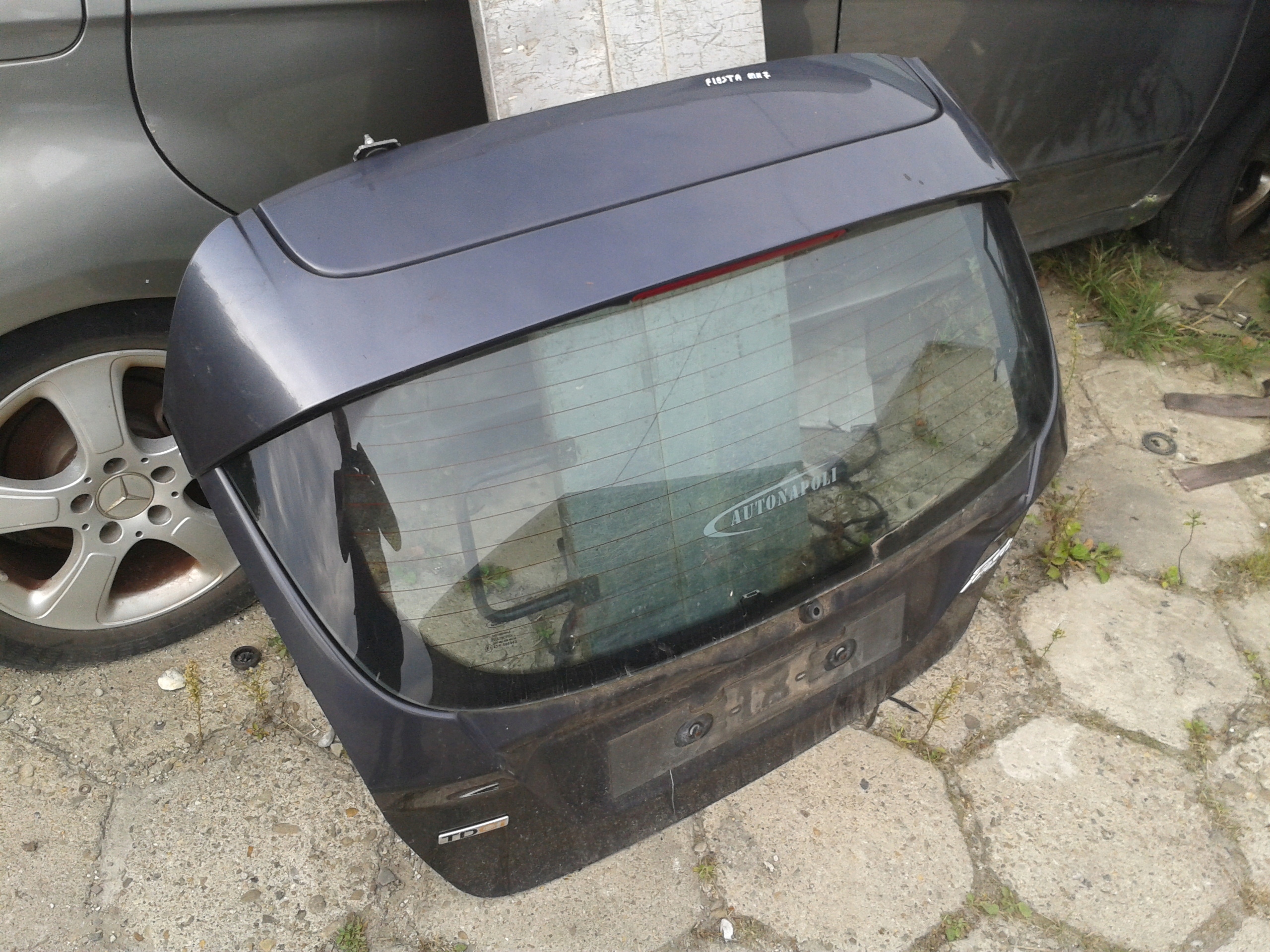 KLAPA TYLNA BAGAZNIKA FORD FIESTA MK7 5D Manufacturer Ford