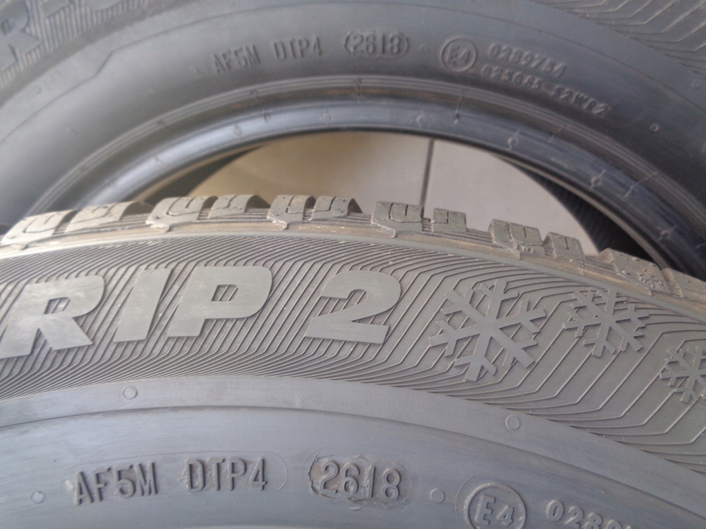2x Zimowe SEMPERIT MASTER GRIP2 215/60R16 99H 8,5mm Średnica 16