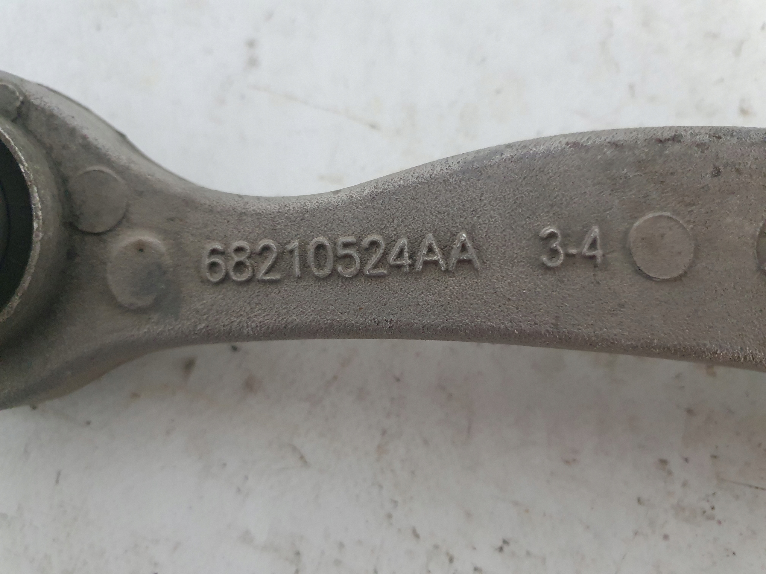DODGE CHARGER CHALLENGER 15- Querlenker heck links 68210525AA rechts 68210524AA
