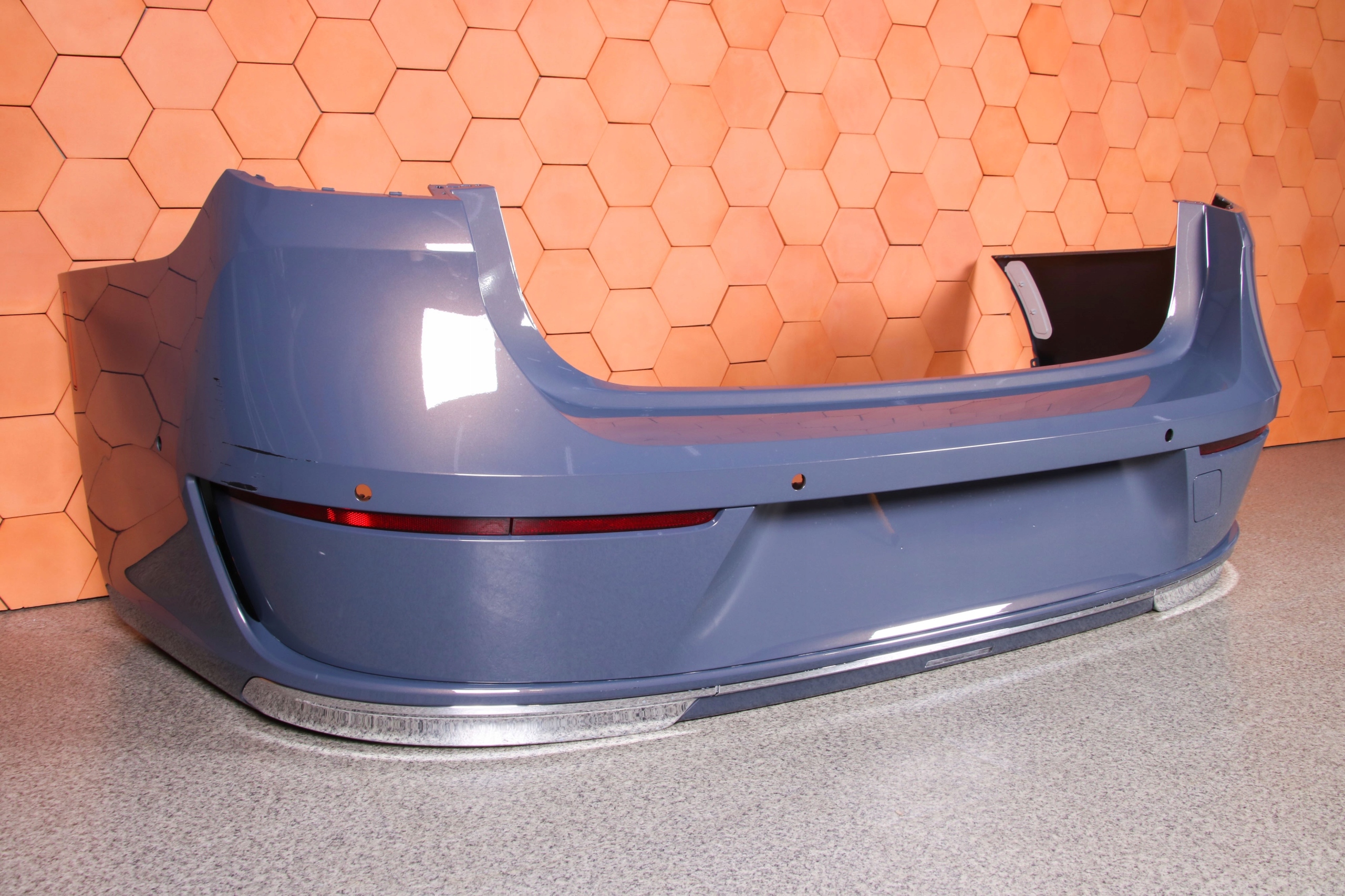 BMW 7 G70 bumper rear part rear USA 6xPDC colour C55