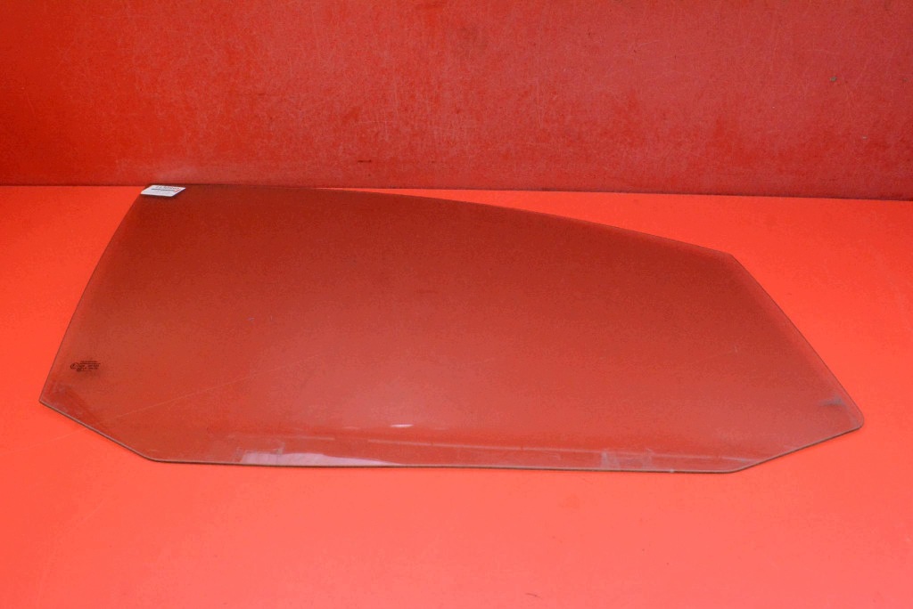 window side right front front VW TOURAN 1 and 2-LIFT 10-15