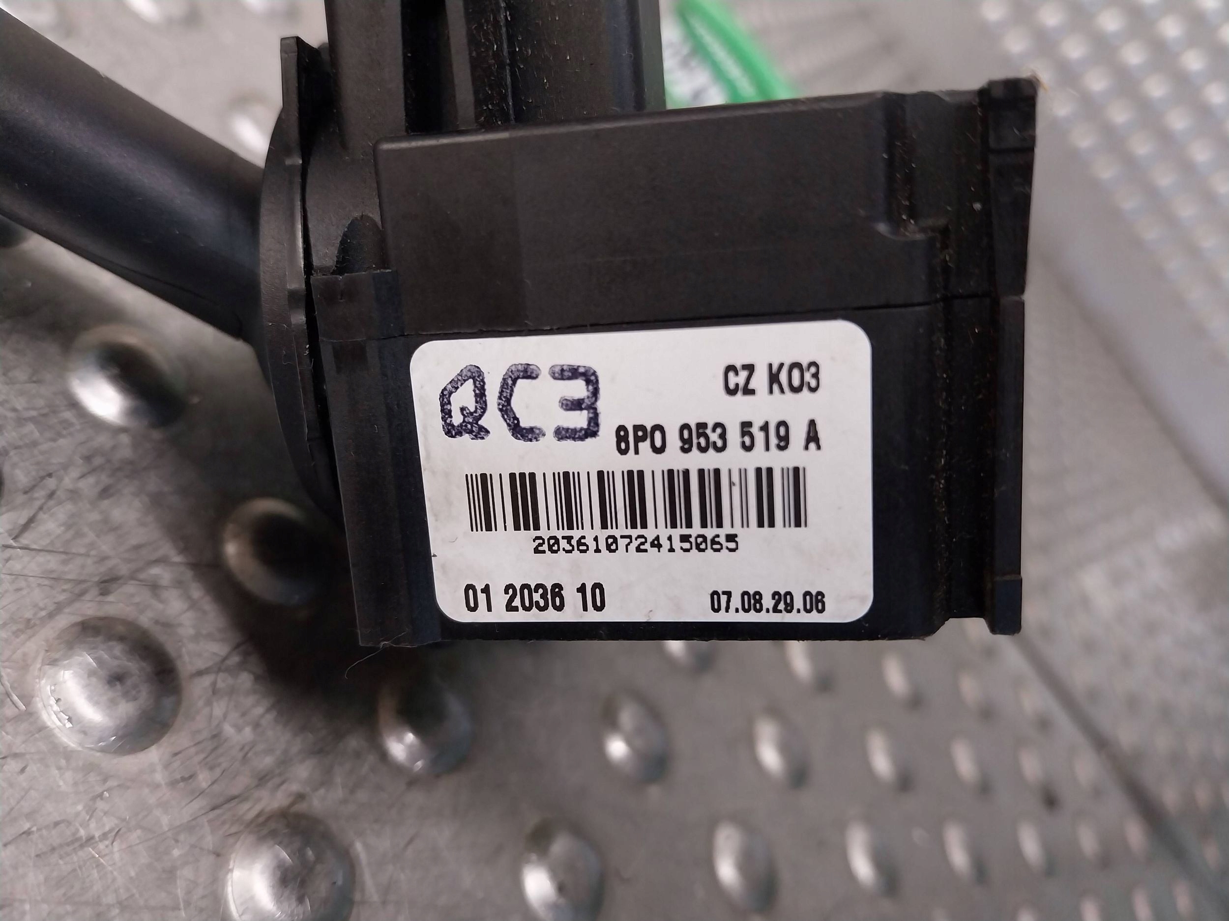 MANETKA DEVIO TERGICRISTALLO TERGI 8P0953519A AUDI A3 8P LIFT