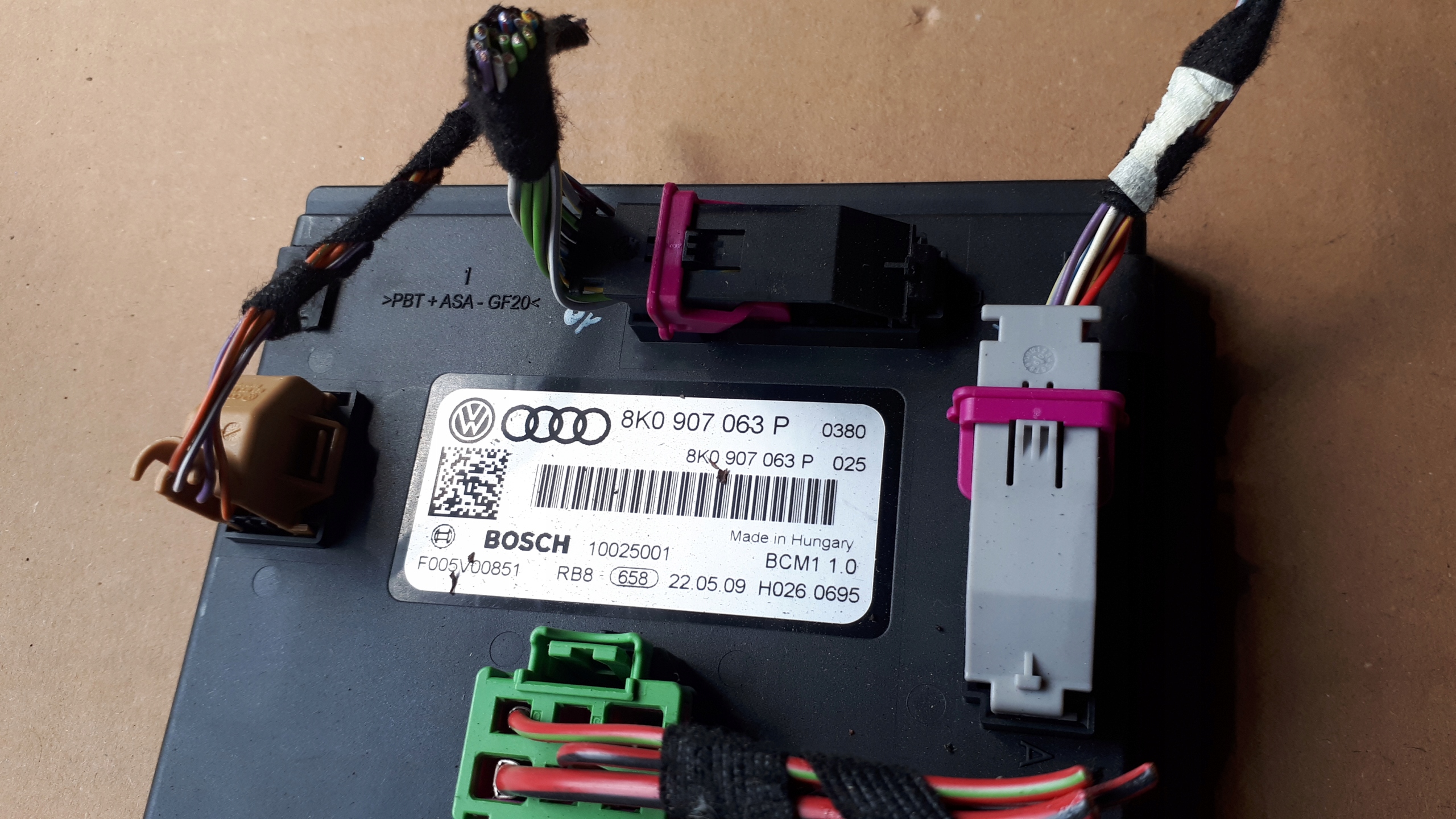 A4 B8 A5 8T Unité commande confort WTYCZKI 8K0907063P
