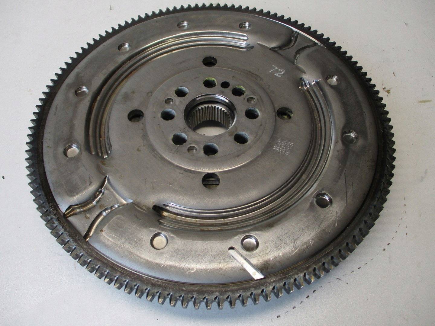 flywheel BMW X3 G01 2.0iT hybrid 9454556