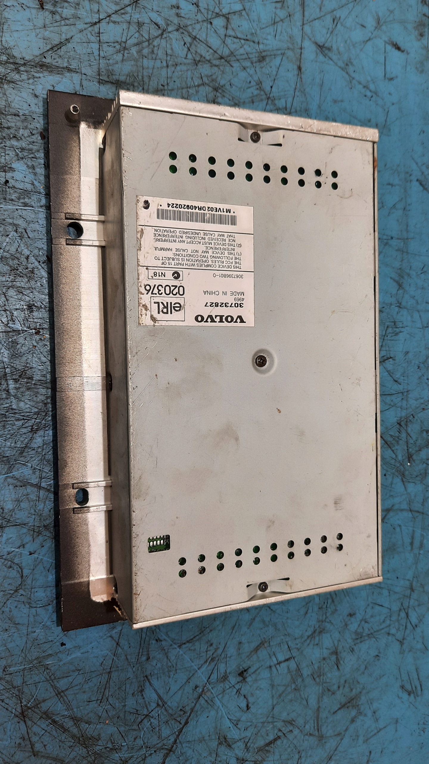 WZMACNIACZ RADIA VOLVO XC90 30732827