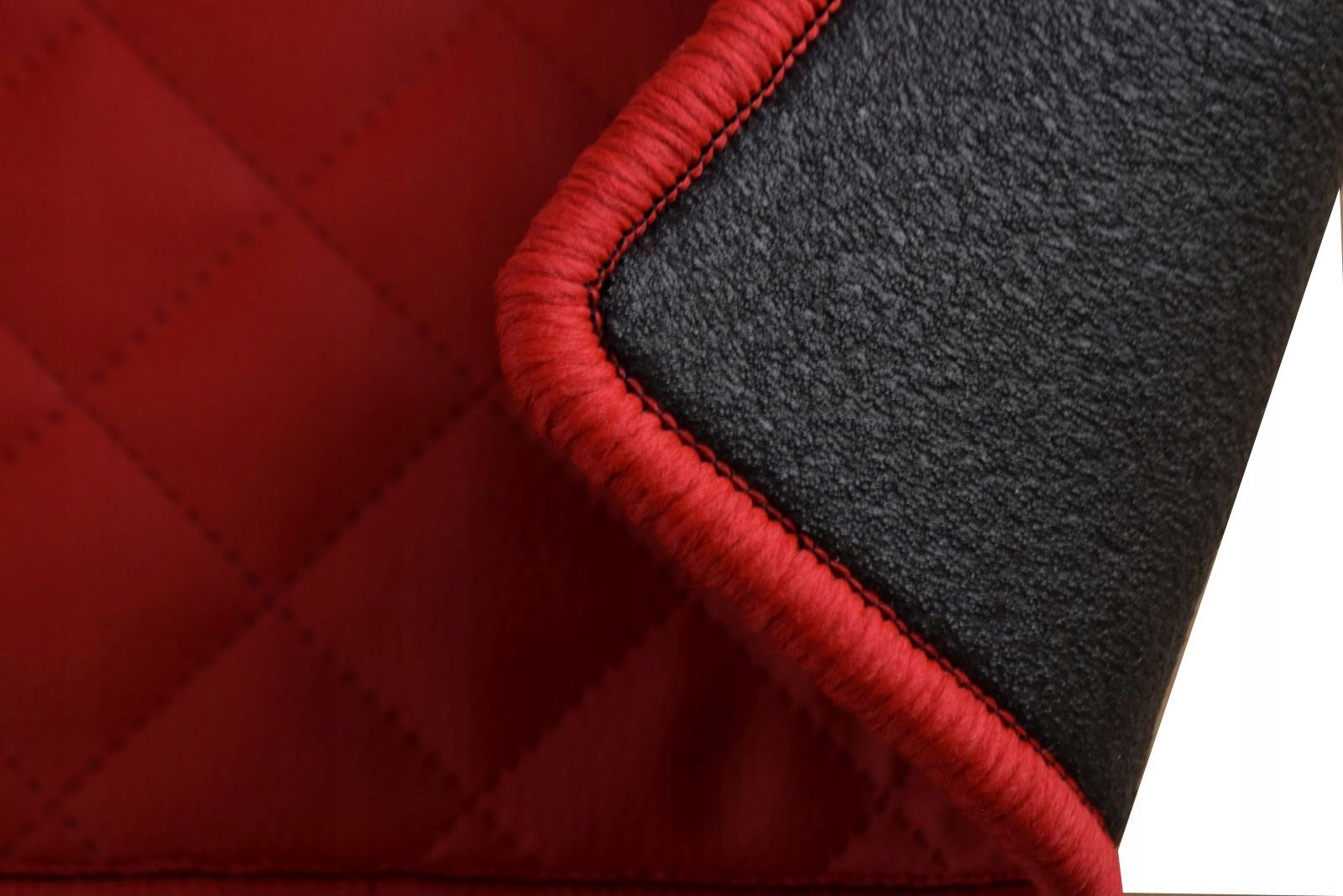 Eko skóra CZERWONA Mata do Peugeot Rifter Long 2018-..., e-Rifter long 2021 Producent Carmel