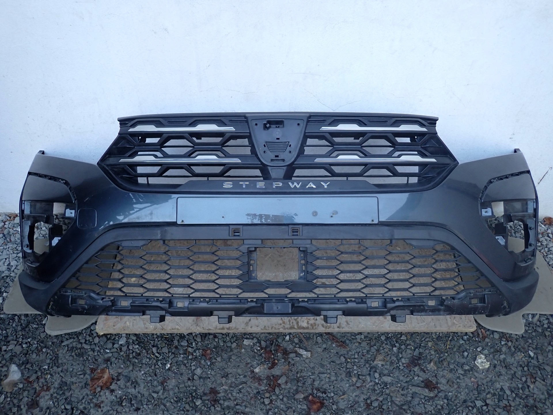 bumper front front DACIA SANDERO 3 III STEPWAY