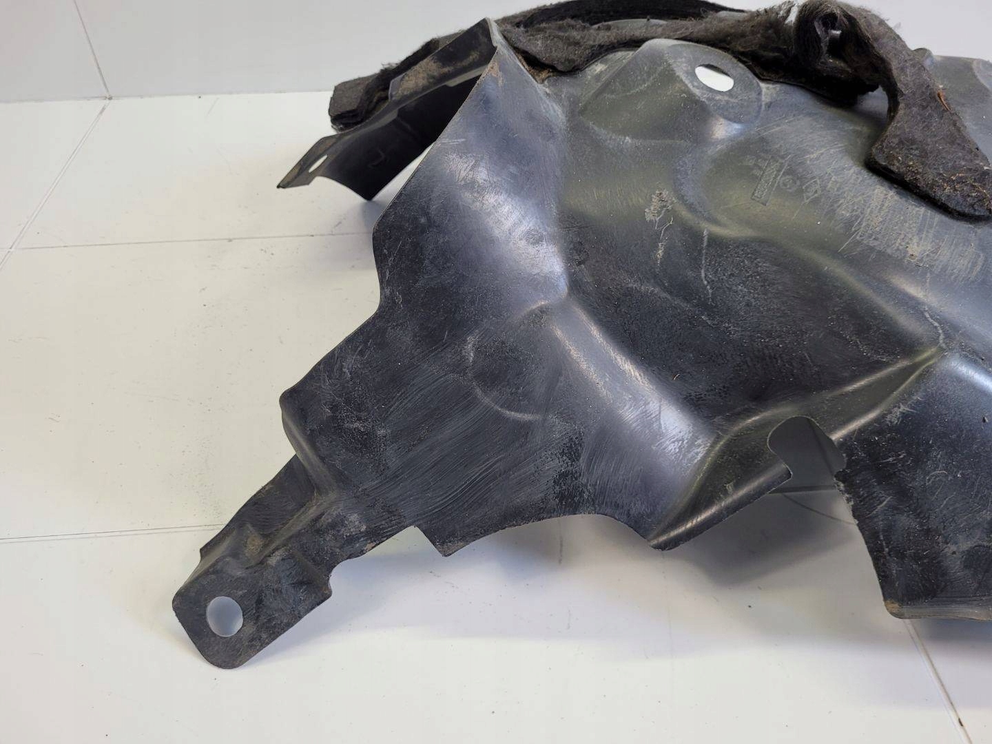 mudguard front right side Renault Clio 4 facelift 2019 638428084R