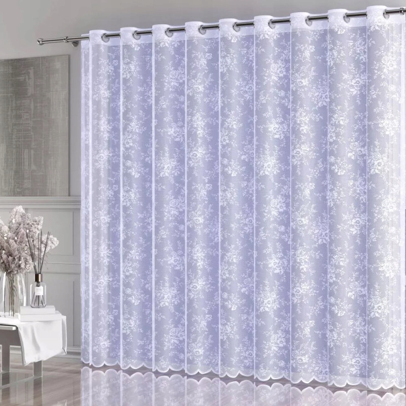 Krásná jemná záclona bílá Kladia na průchodkách 500 x 250 cm