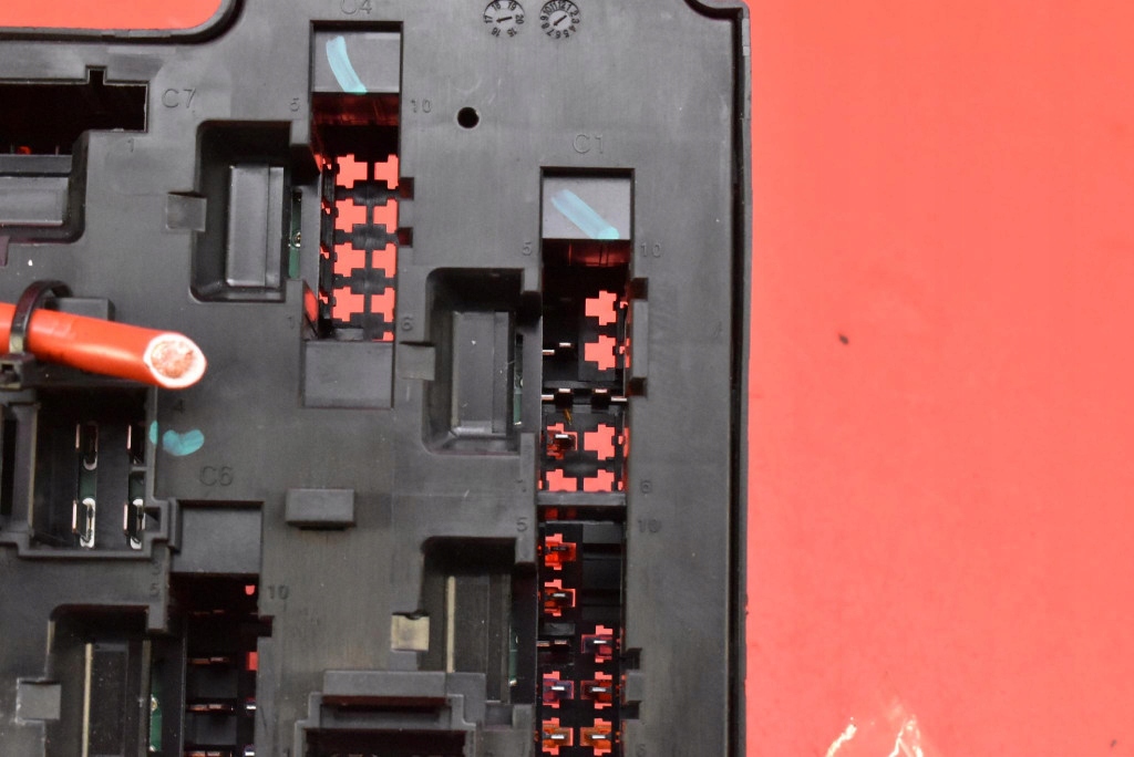 блок предохранителей 31473772 volvo S90 2 II 2.0 D4 190 ЛС 16-20