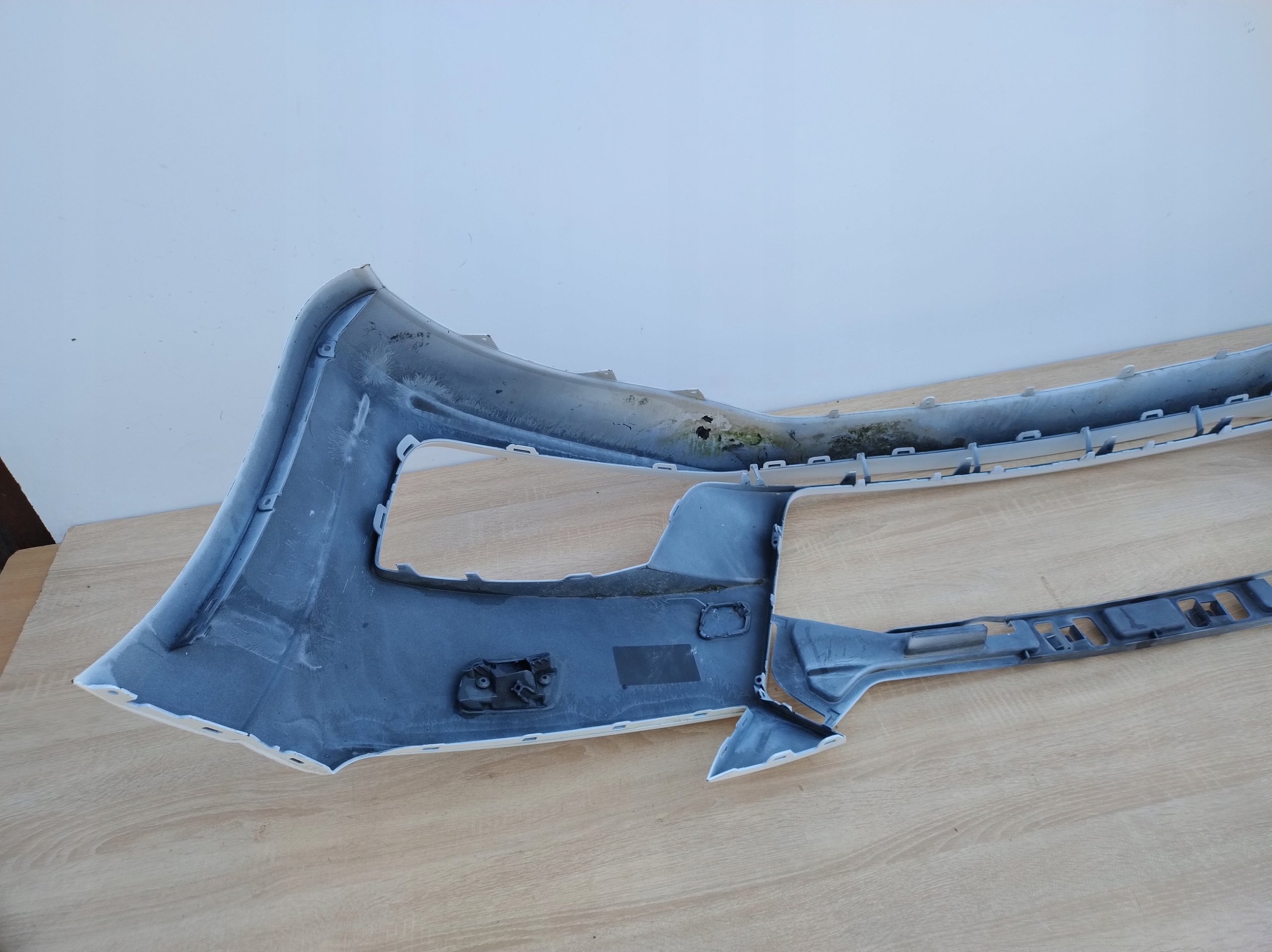 AUDI TT 8S 2014-2018 ROK bumper front + DEKIELKI BIALY 8S0807437 RA96