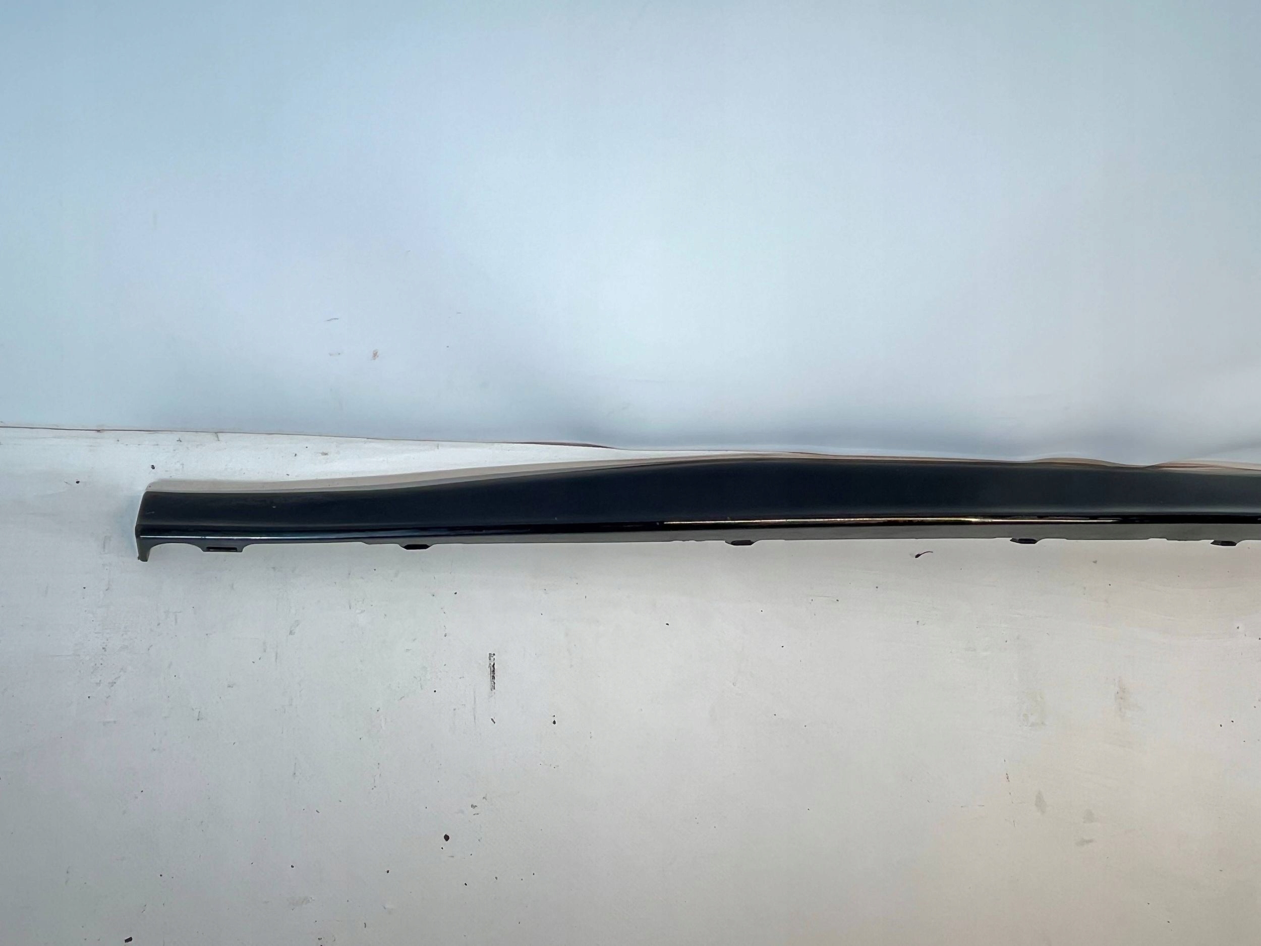 moulding threshold Volkswagen Golf VIII 8R 5H0853860A