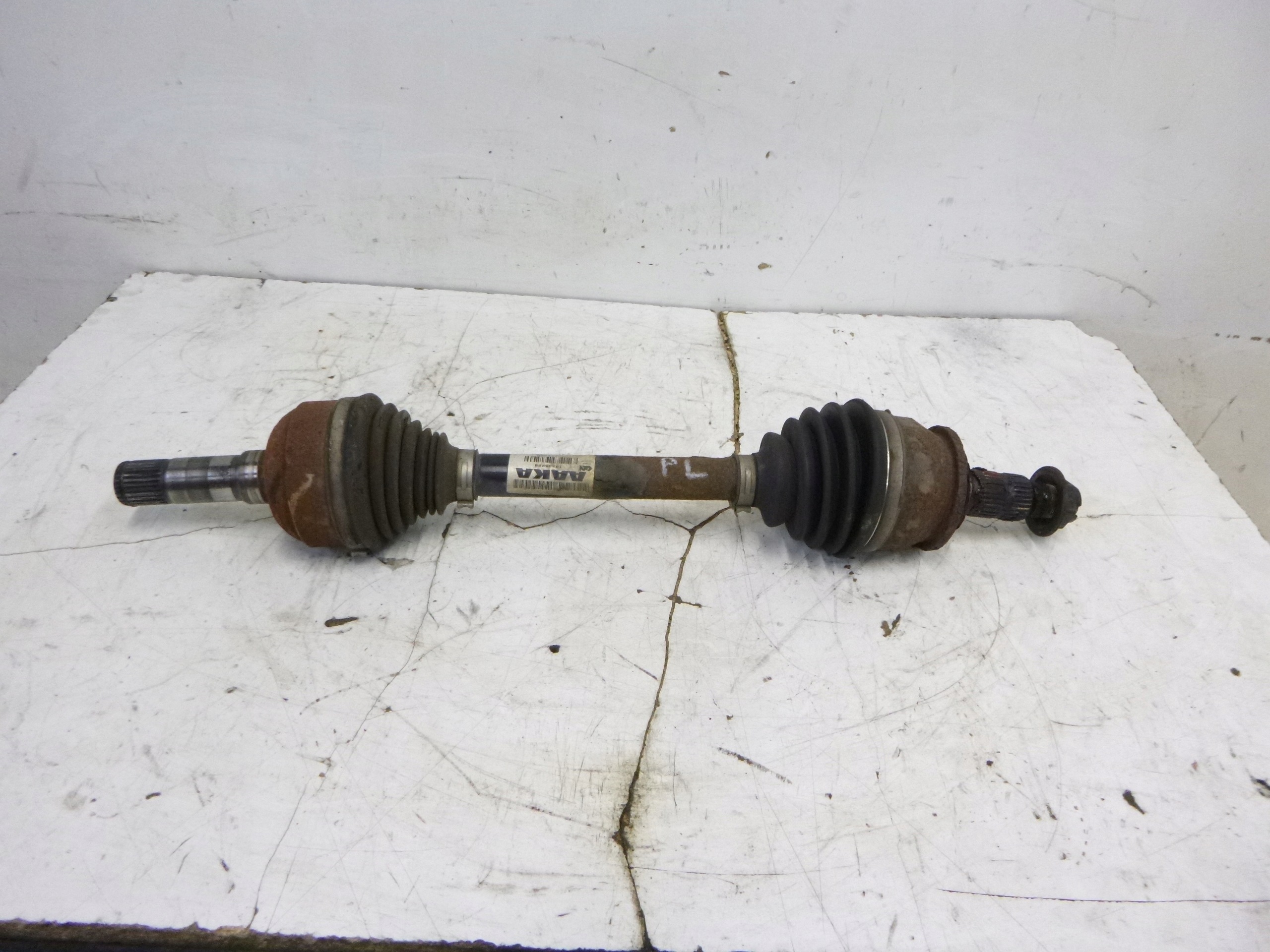 semi-axis drive left front Opel Insignia A 2.0 CDTI 08-13 13348258 AAKA