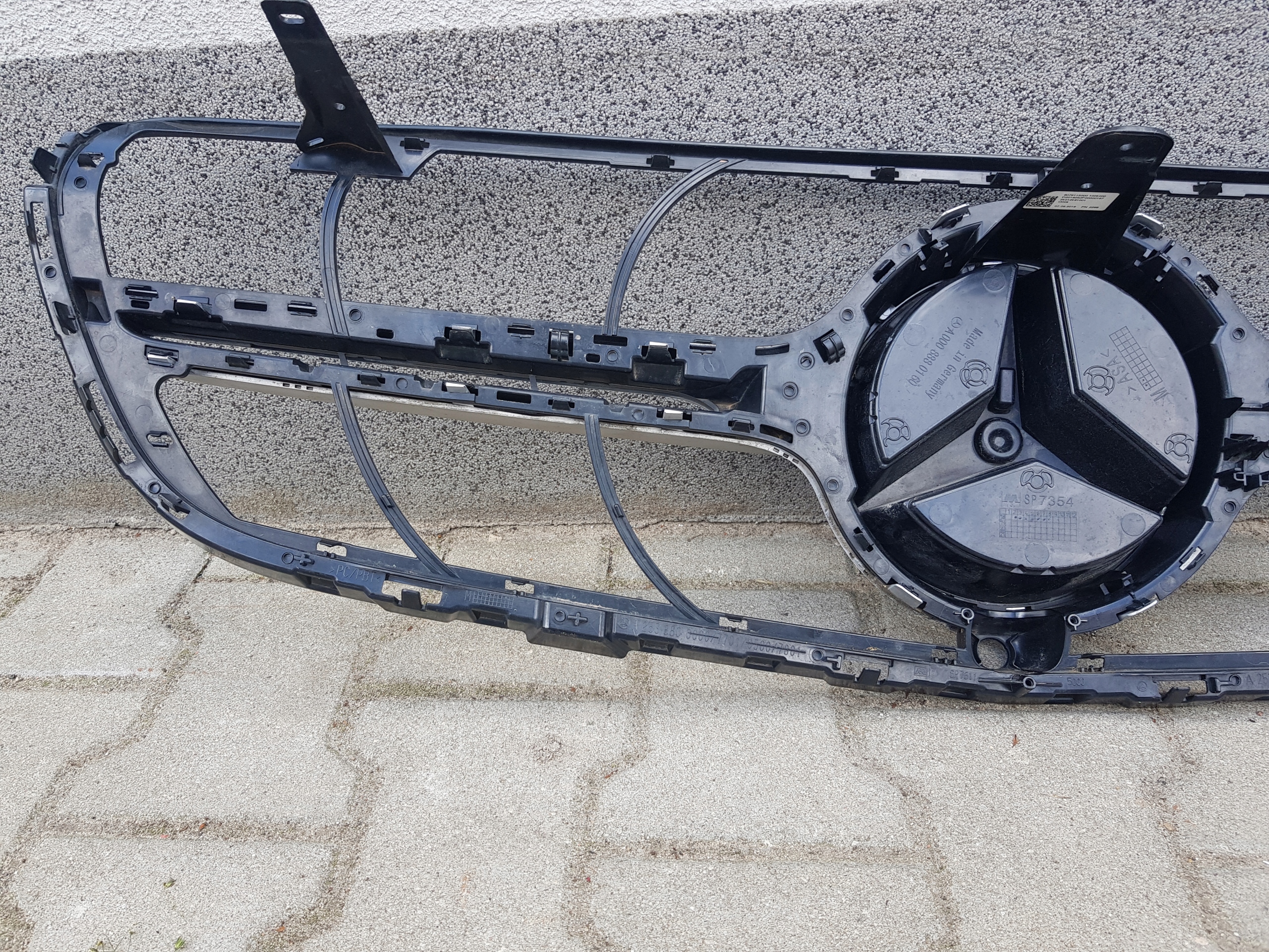 Mercedes-Benz GLC W253 Kühlergrill FRONTGRILL Kühlergitter A0008880160 - Thumbnail 3