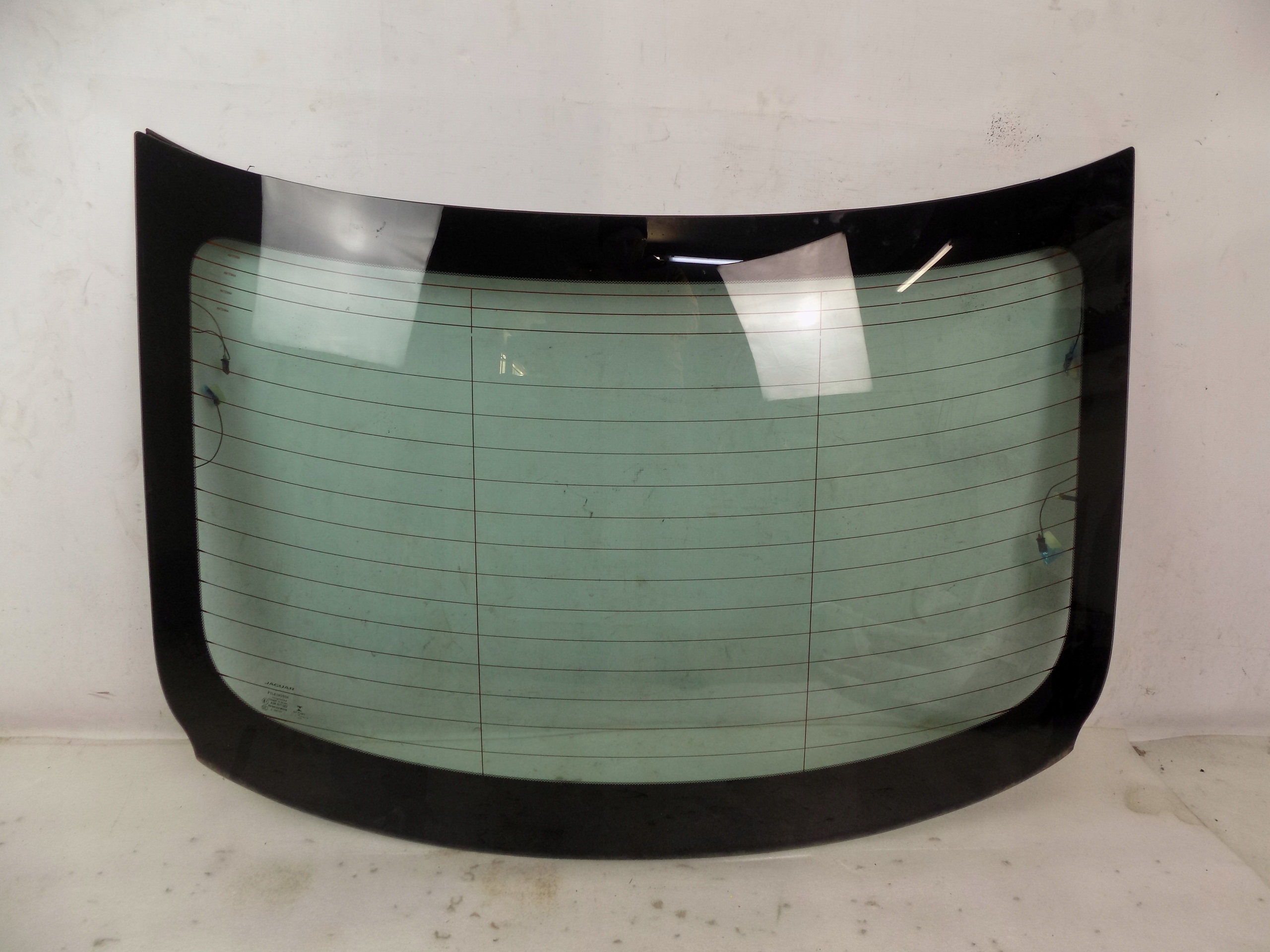 JAGUAR X260 SEDAN SZYBA TYŁ 2018'