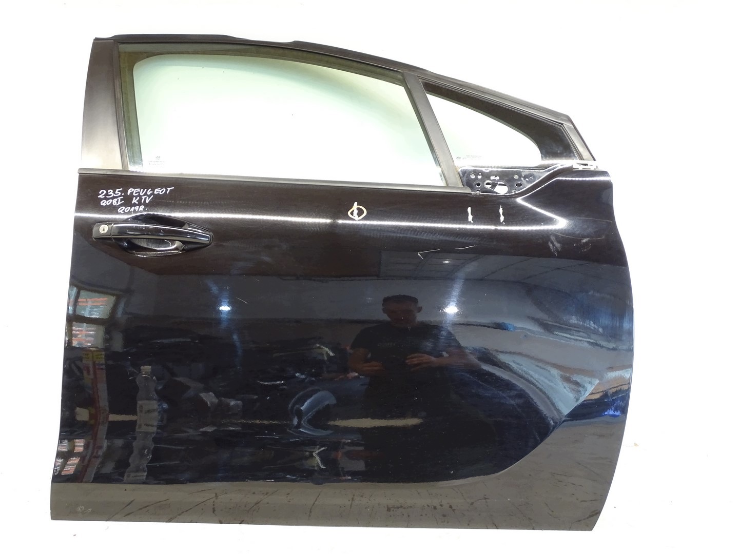 door right front right front PEUGEOT 208 KTV 2012R