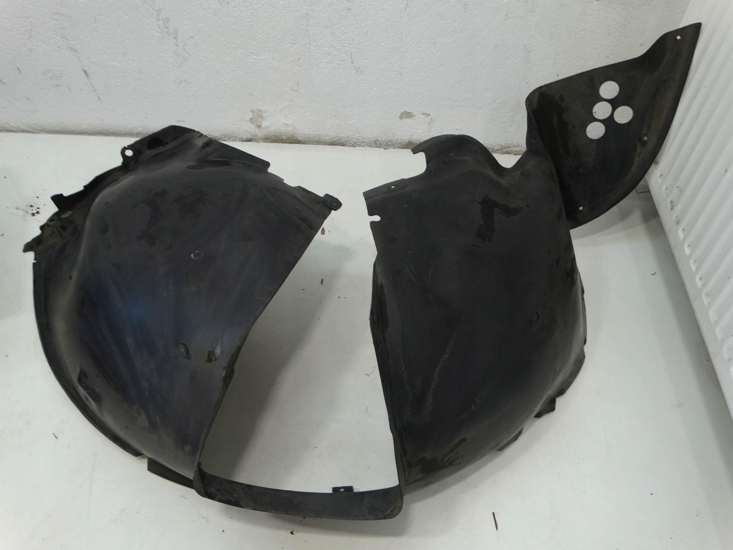 mudguard right front front VOLKSWAGEN T5 TRANSPORTER 7H0809962B