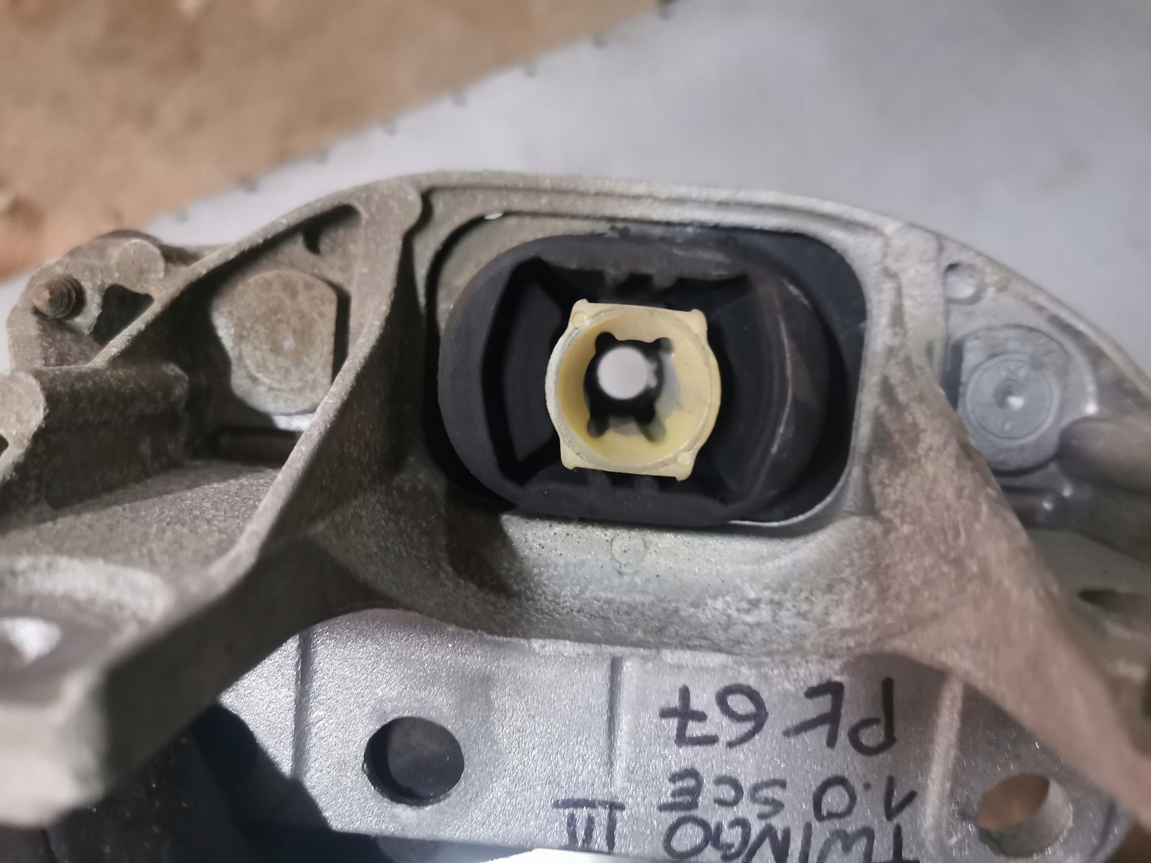 airbag engine mount RENAULT TWINGO IIII 1.0 SCE 112727847R