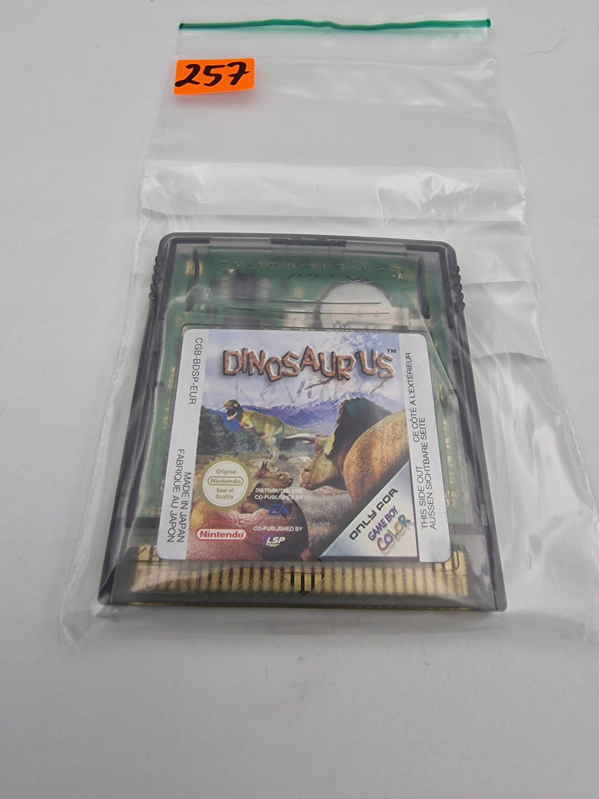 GAME BOY COLOR DINOSAUR US ORYGINAŁ Producent Nintendo
